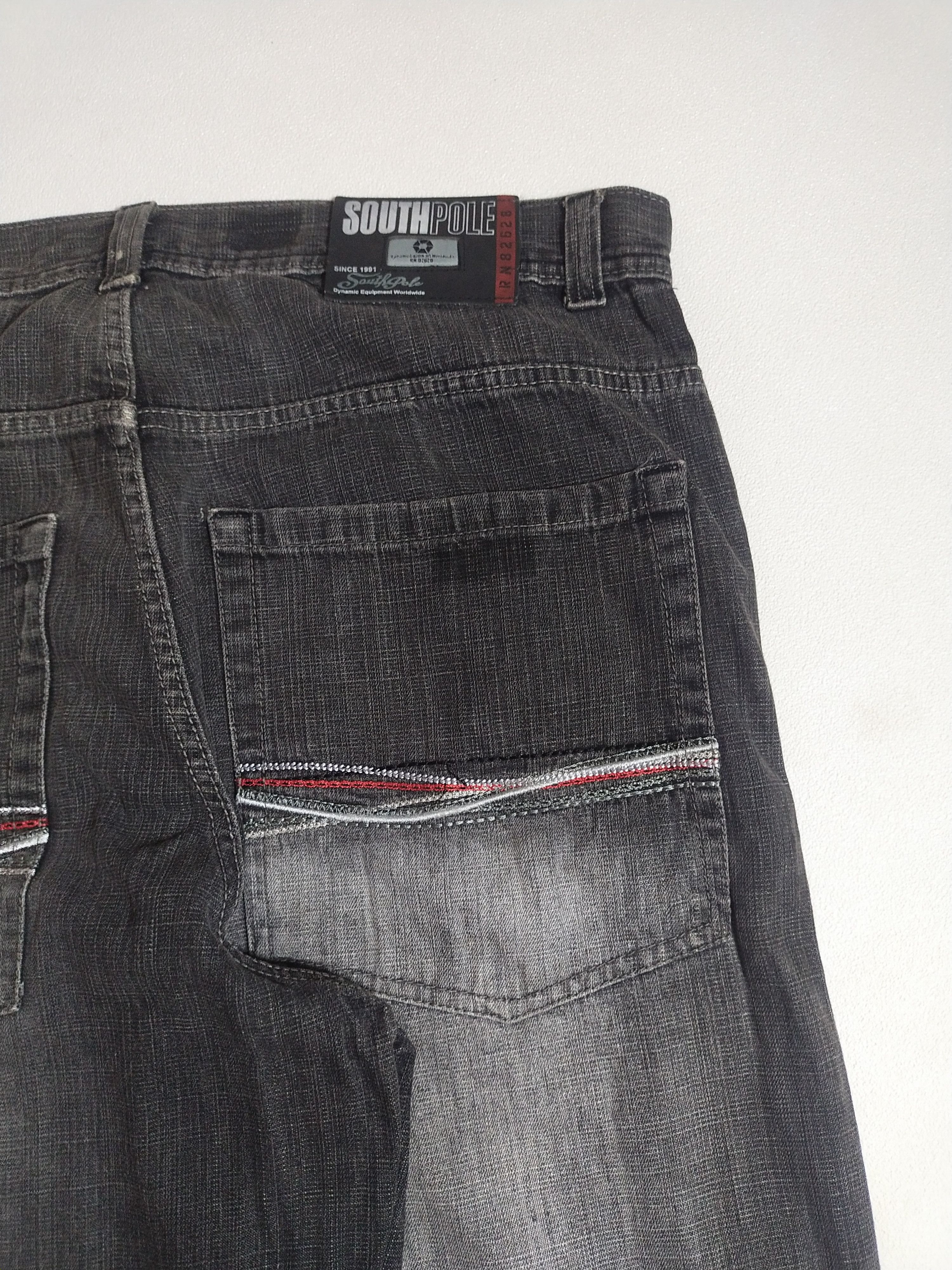 Southpole SOUTHPOLE RED TAB 8 figure Jesse pinkman Size US 40 / EU 56 - 8 Thumbnail