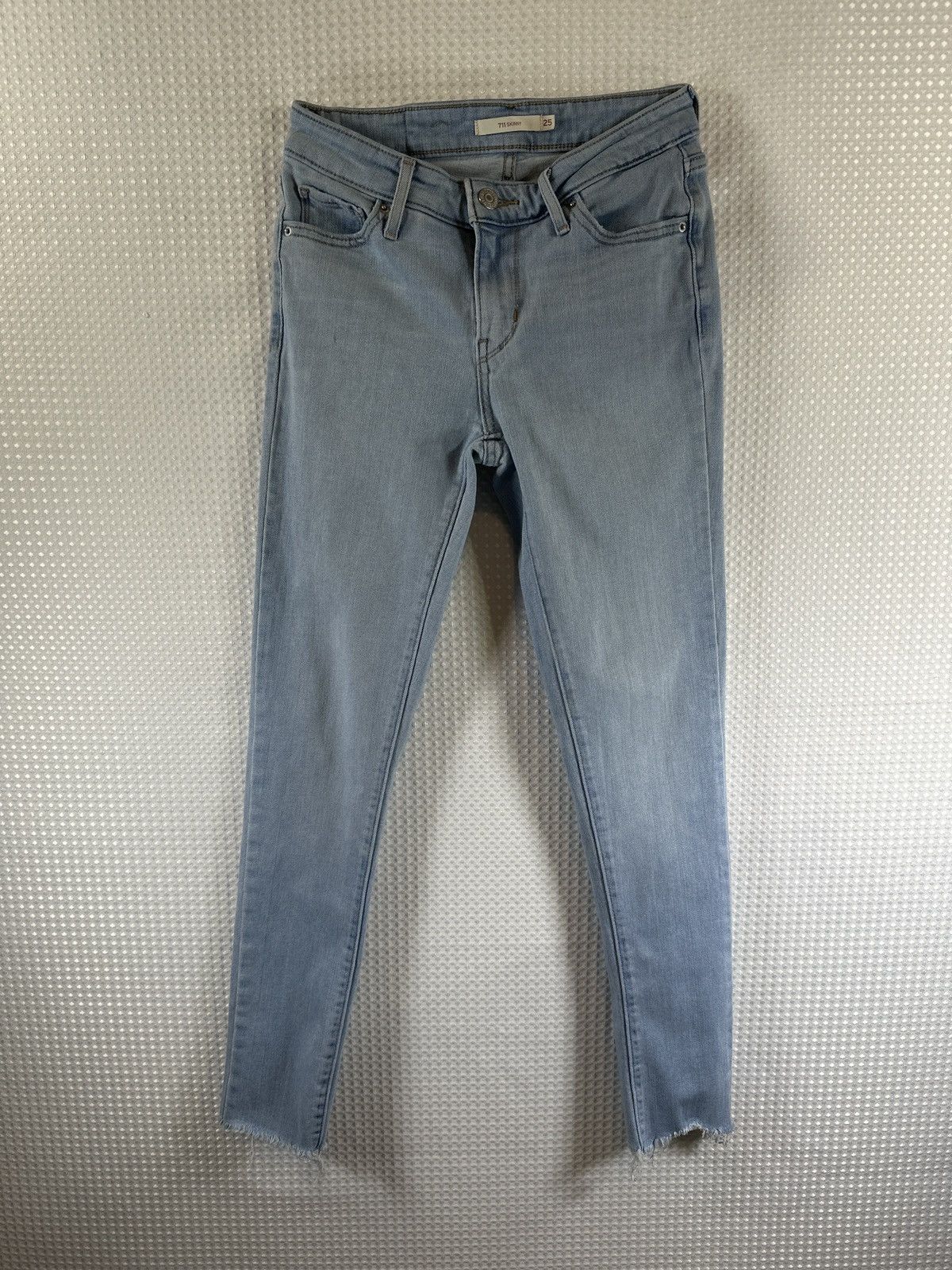Levi's LEVI’S 711 SKINNY WOMEN'S JEANS Size 25" / US 0 / IT 36 - 5 Thumbnail