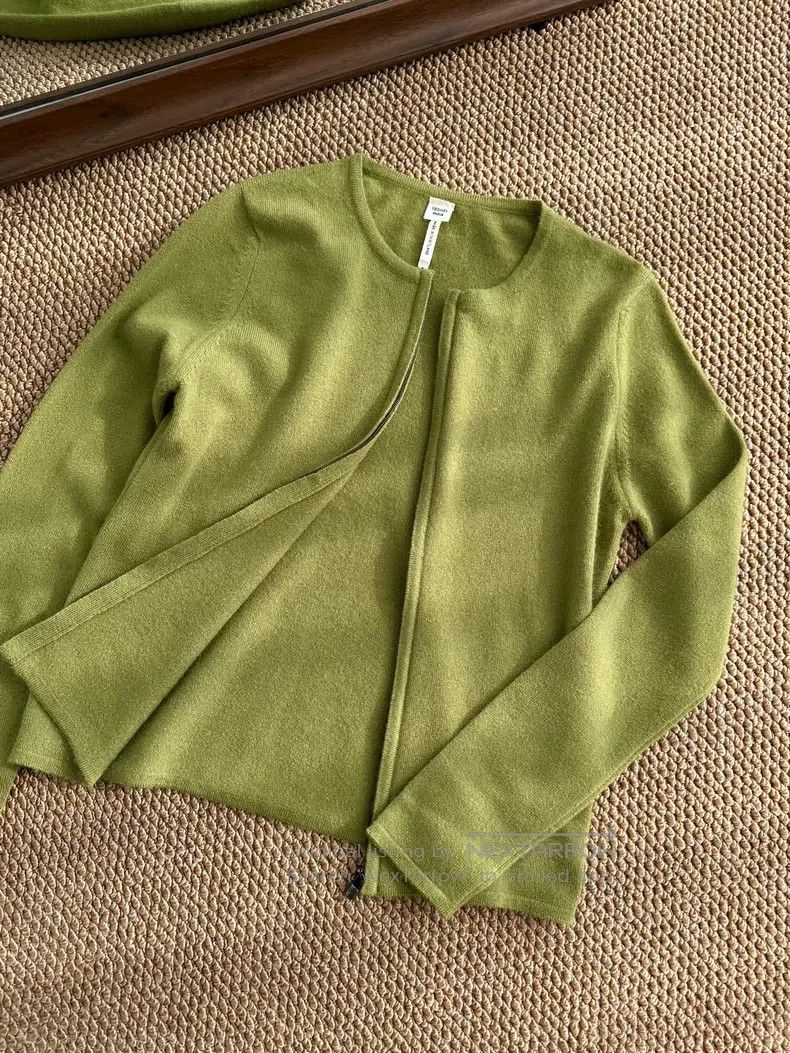 Hermes Hermes Green Cashmere Zip Knit Top, Women's Size XS / US 0-2 / IT 36-38 - 1 Thumbnail