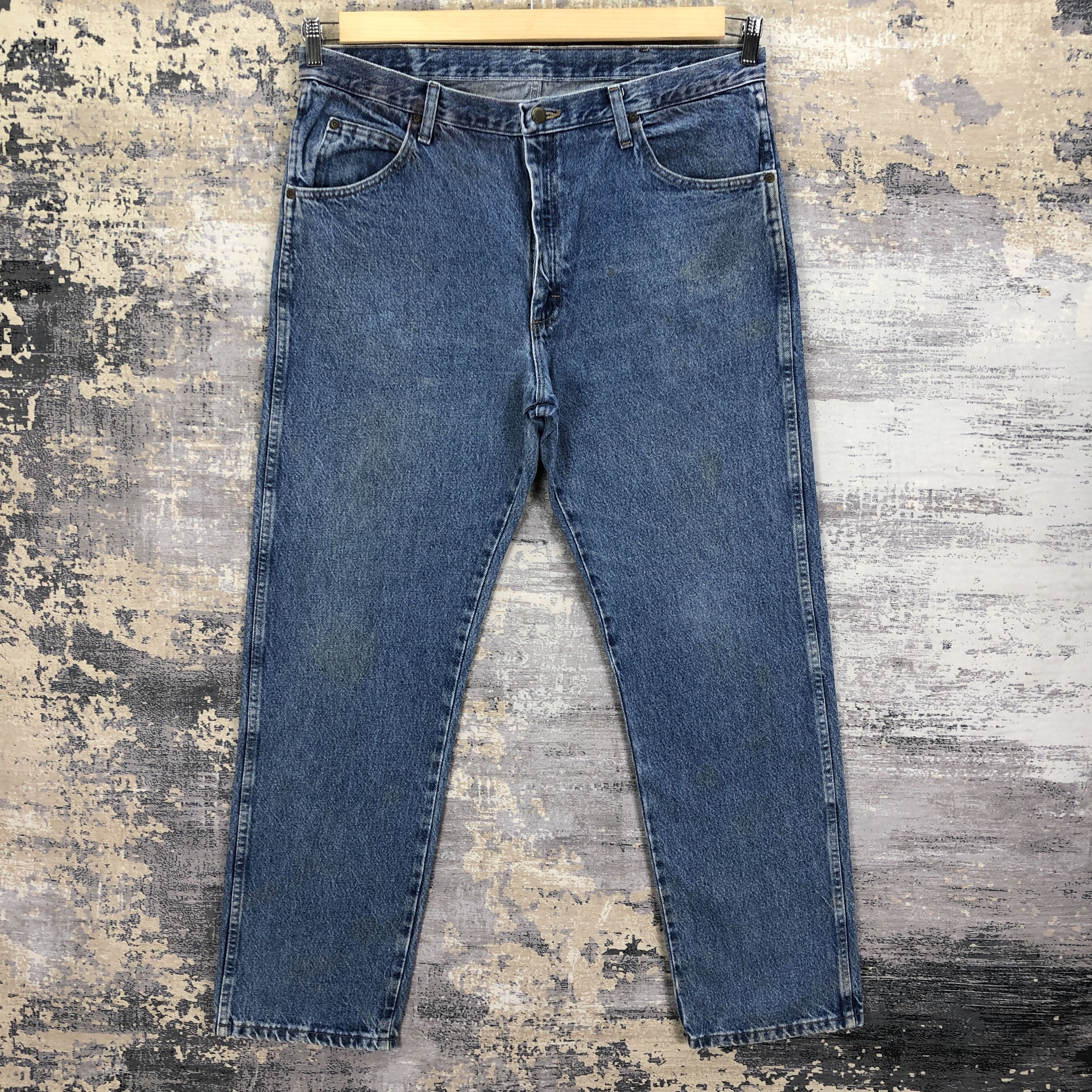 Wrangler Vintage Wrangler Jeans Blue Wrangler Stonewash Denim Size US 36 / EU 52 - 1 Thumbnail