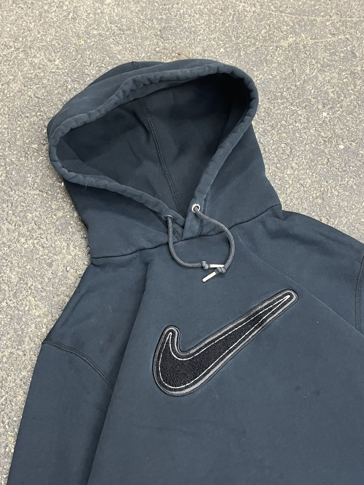 Nike × Vintage Nike big swoosh center swoosh hoodie vintage y2k streetwear Size US L / EU 52-54 / 3 - 3 Thumbnail