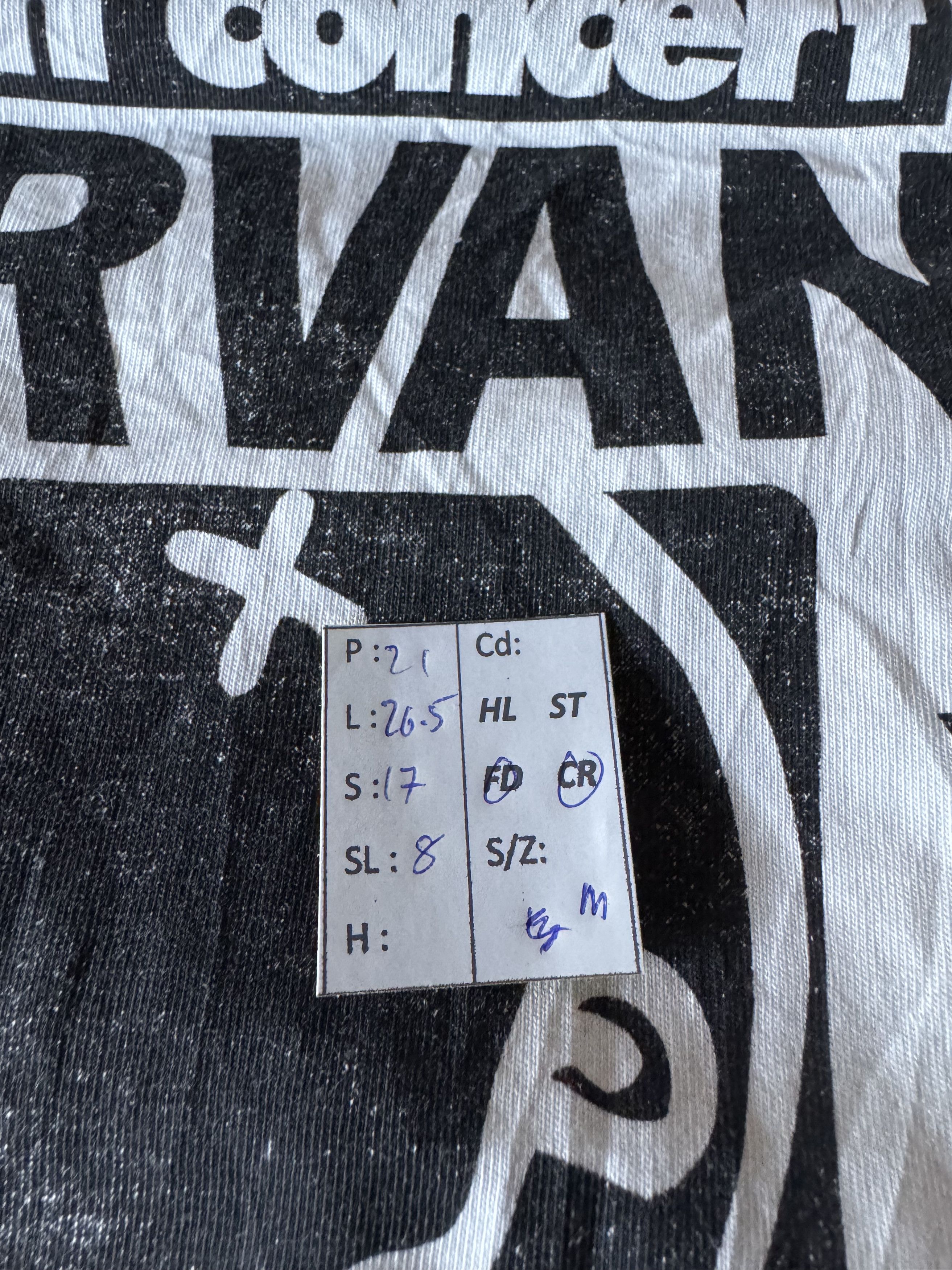 Vintage VINTAGE NIRVANA IN CONCERT ROCKING NEVERMIND 1992 GRUNGE TEE Size US M / EU 48-50 / 2 - 18 Thumbnail
