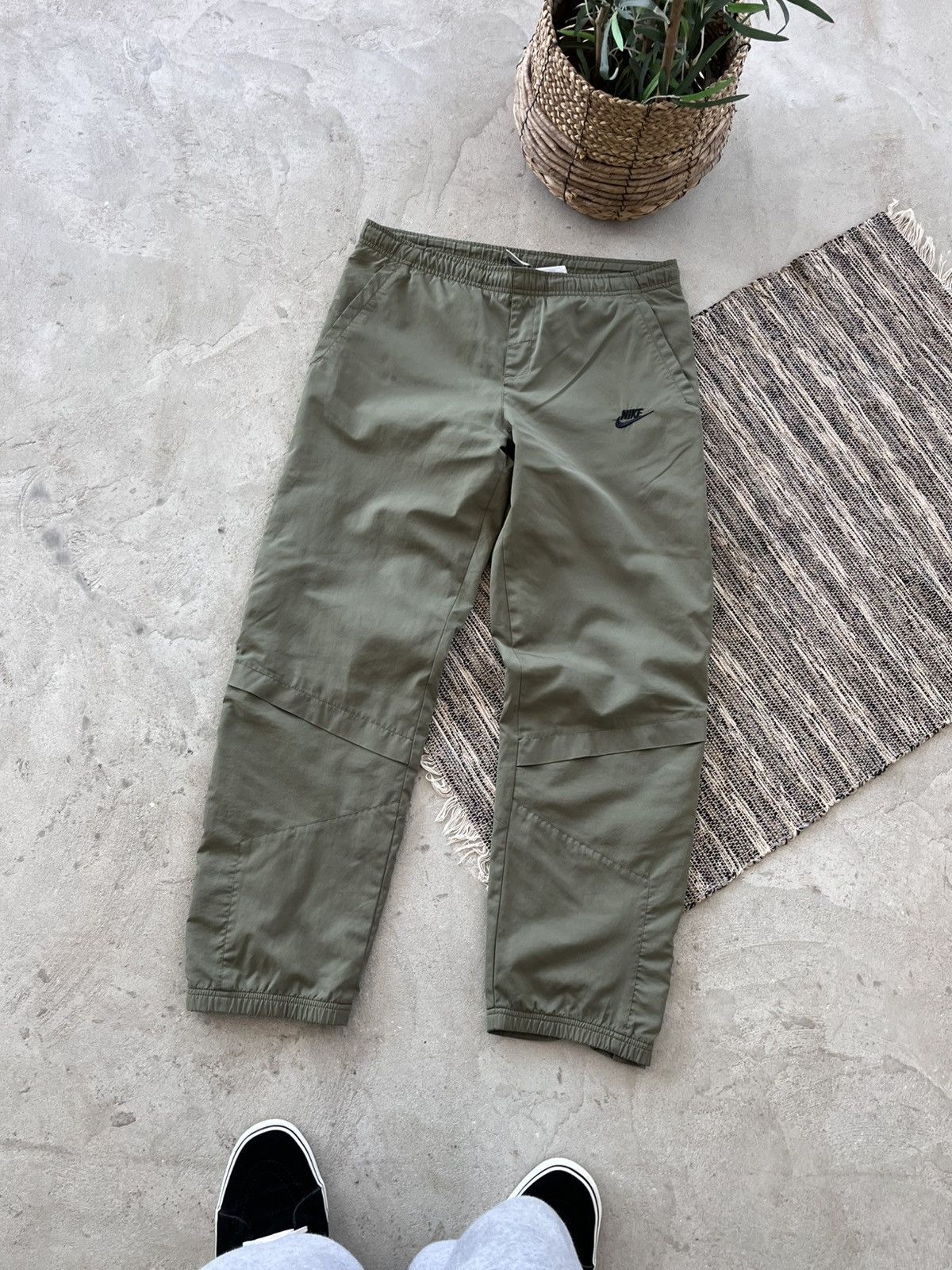 Nike Vintage Nike Sweatpants Track Pants Green Y2K Avantgarde Size US 36 / EU 52 - 1 Thumbnail