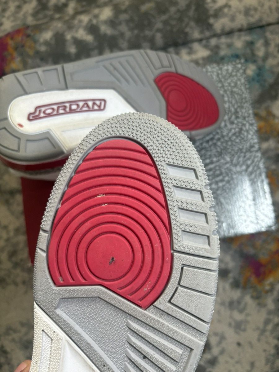 Jordan Brand Air Jordan Retro 3 Cardinal size 9 Size US 9 / EU 42 - 6 Thumbnail