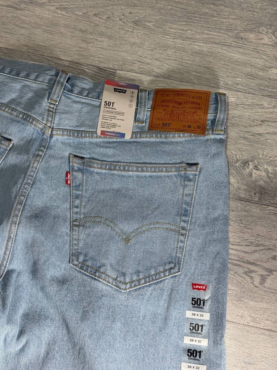 Levi's Levi’s 501 Thermodapt Jeans in Light Blue W38 L32 Size US 38 / EU 54 - 5 Thumbnail