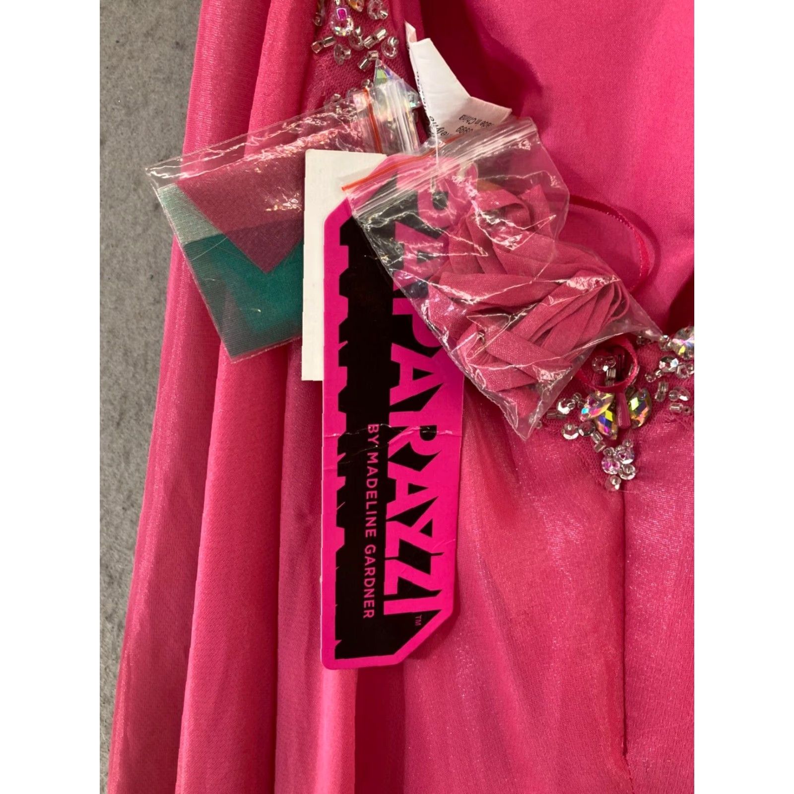Vintage VINTAGE Paparazzi Madeline Gardner Womens Formal Dress 7/8 Pink Rhinestone NWT Sleeveless Polyester Dress Size M / US 6-8 / IT 42-44 - 7 Thumbnail