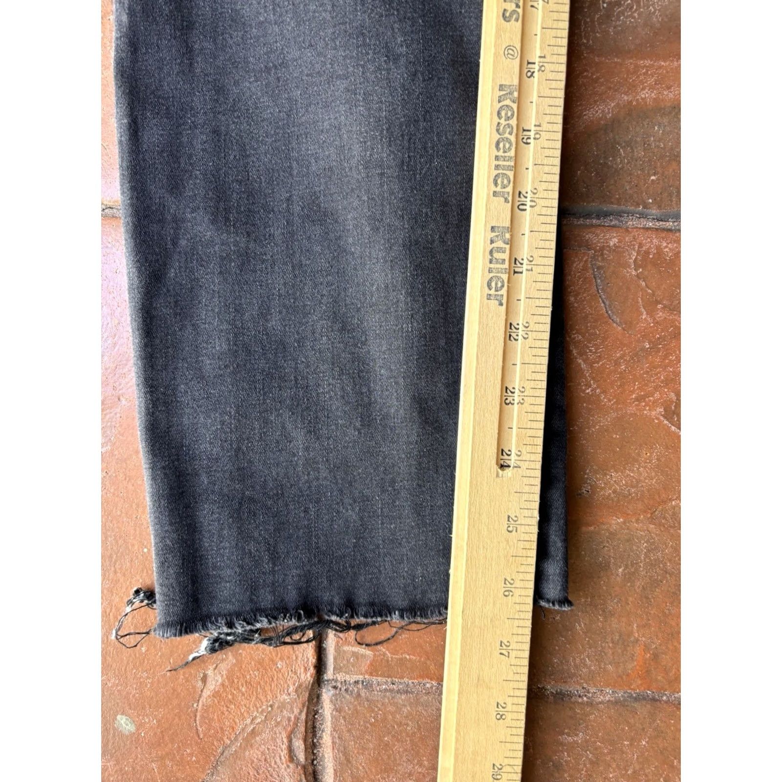 Show Me Your MuMu VINTAGE Show Me Your MuMu Soho Zip Up Skinnies Jeans Womens 28 Black Destructed Slim Denim Zip 28in Inseam Womens Jeans Size 28" / US 6 / IT 42 - 8 Thumbnail