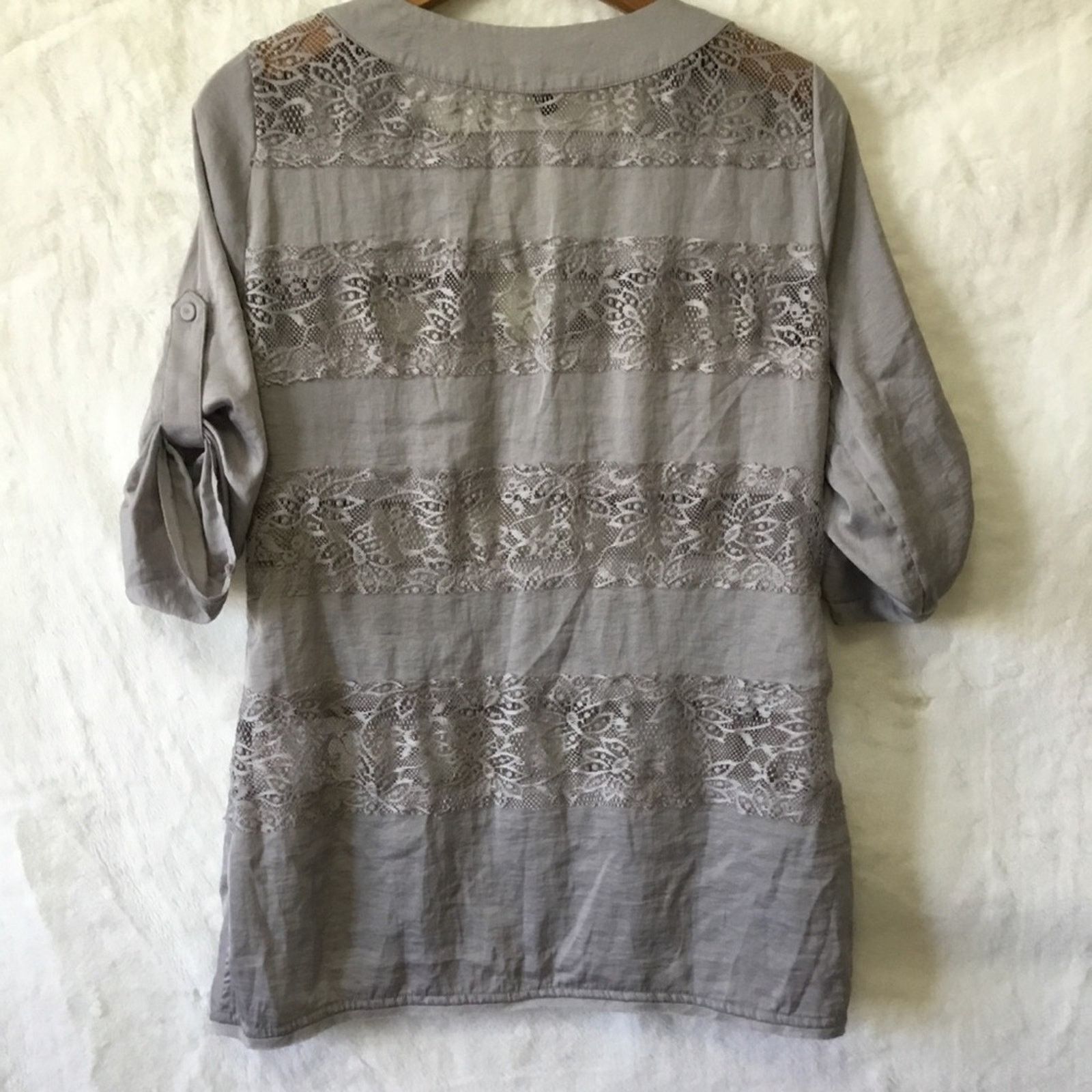 Bcbgmaxazria BCBGMaxAzria Light Gray Lace-Trim Tunic Top Size S / US 4 / IT 40 - 7 Thumbnail