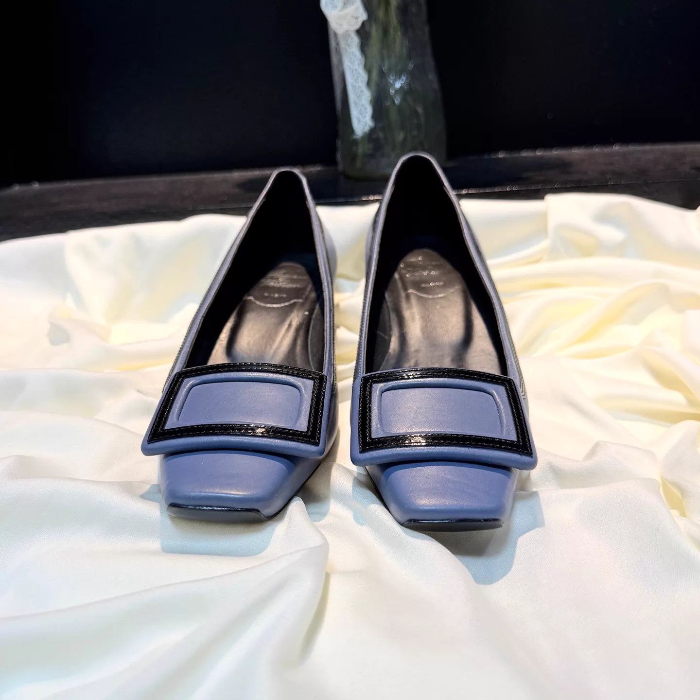 Roger Vivier RV black & blue square buckle pumps 36 new Size US 5.5 / IT 35.5 - 2 Thumbnail