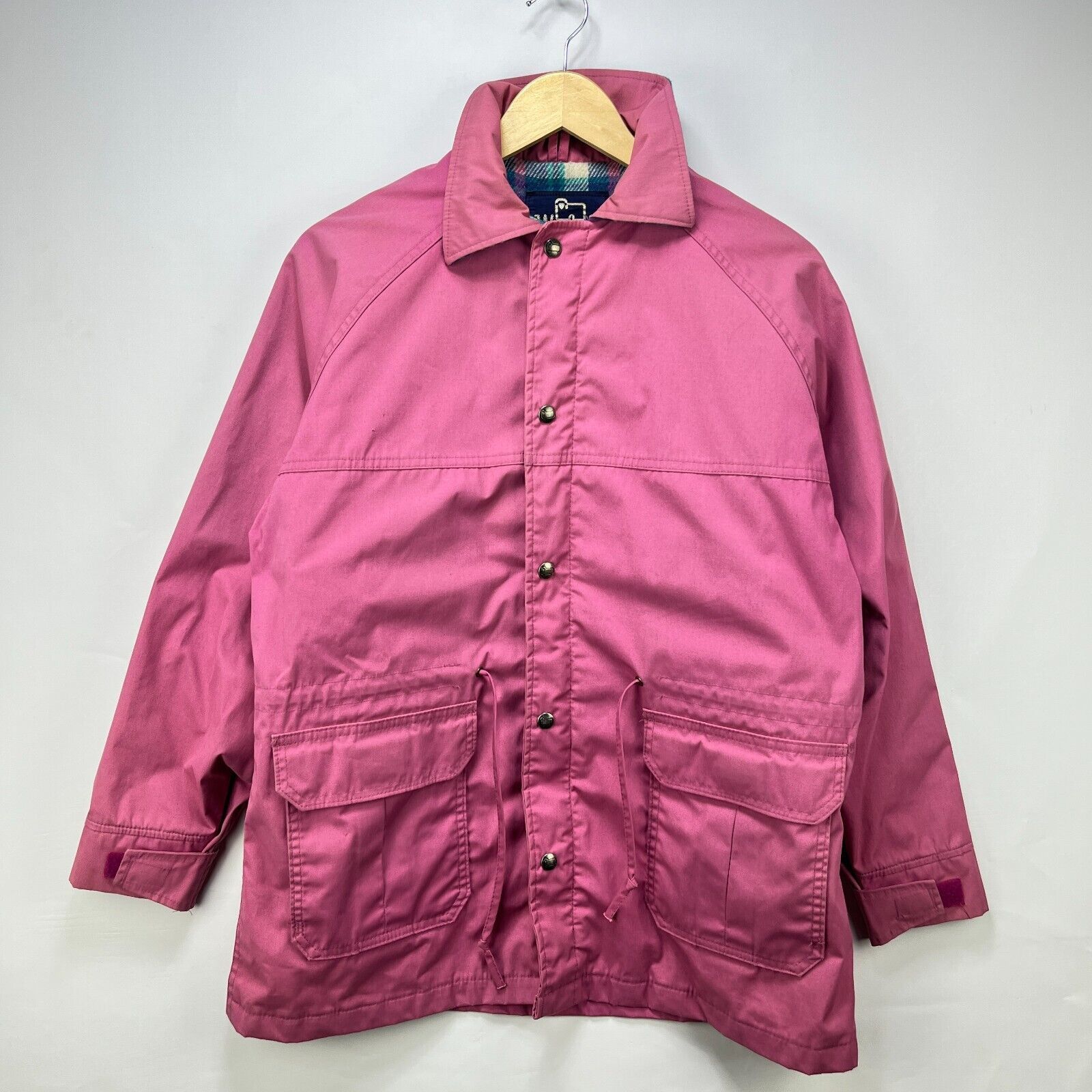 Vintage Vintage 90s Woolrich Plaid Lined USA Pink Jacket Plaid Large Size L / US 10 / IT 46 - 1 Thumbnail