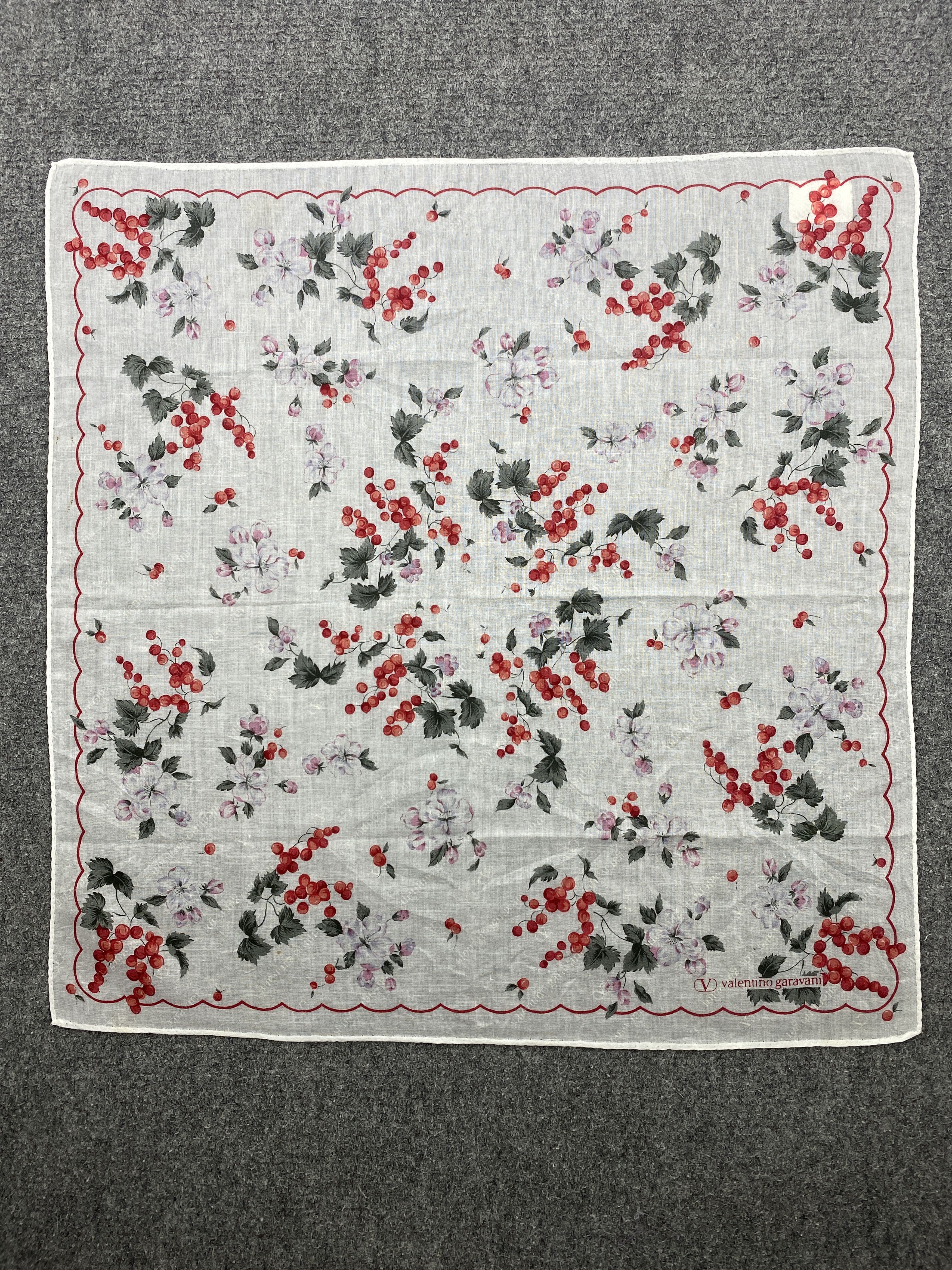 Valentino Valentino Garavani Handkerchief Neckerchief HKC0756 Size ONE SIZE - 4 Thumbnail