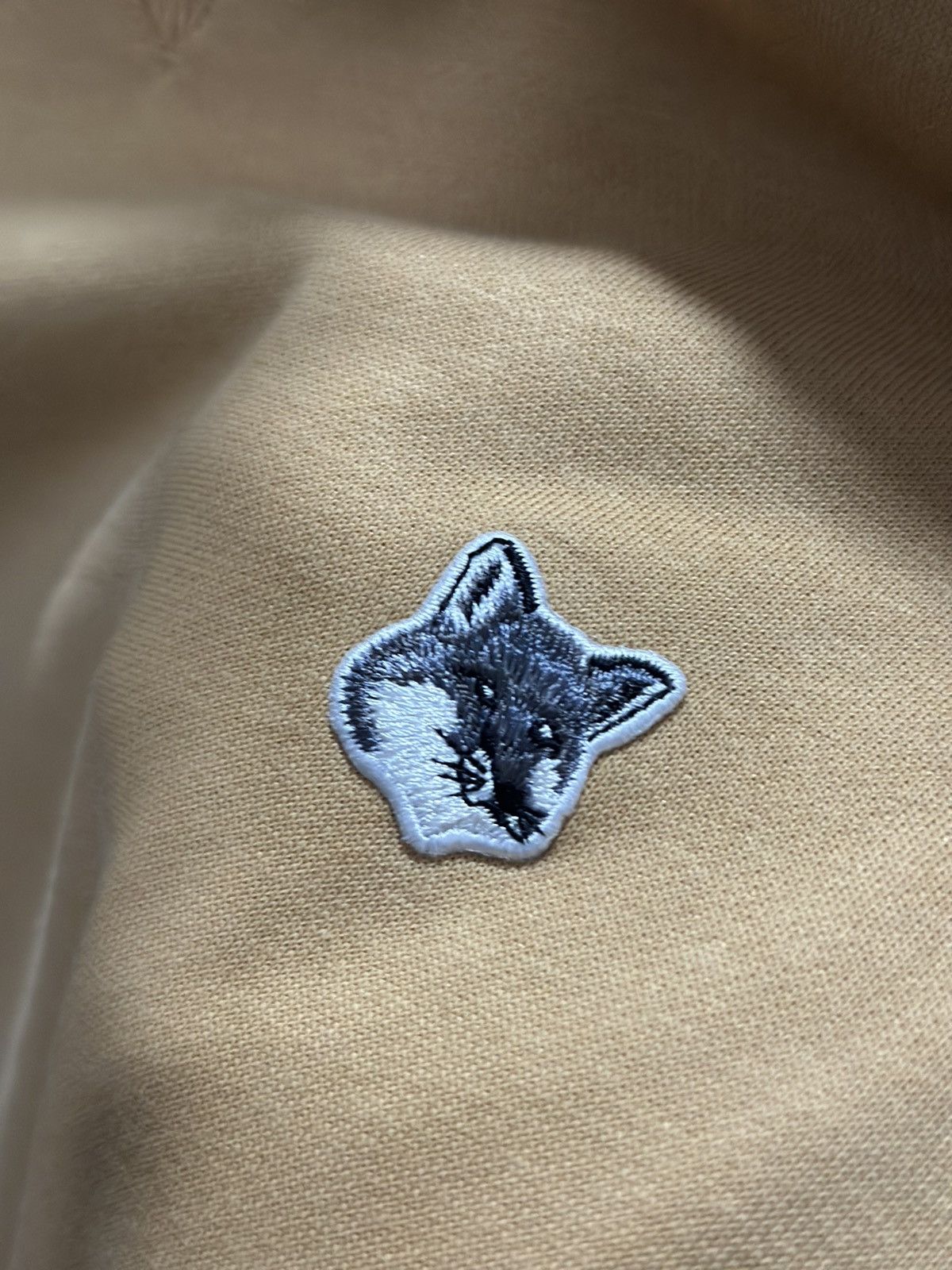 Maison Kitsune Maison Kitsune Fox Head Grey Shirt Size US L / EU 52-54 / 3 - 2 Thumbnail