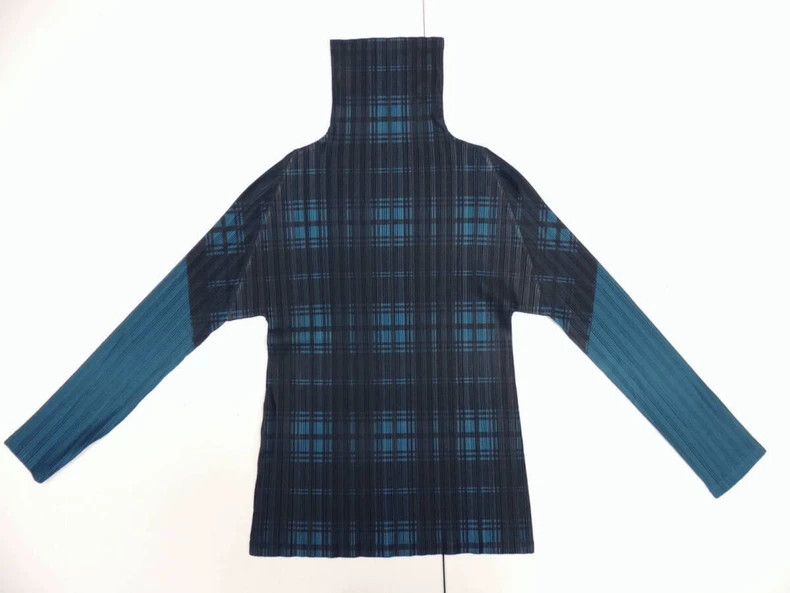Issey Miyake Issey Miyake High-neck pullover long sleeves Size L / US 10 / IT 46 - 1 Thumbnail