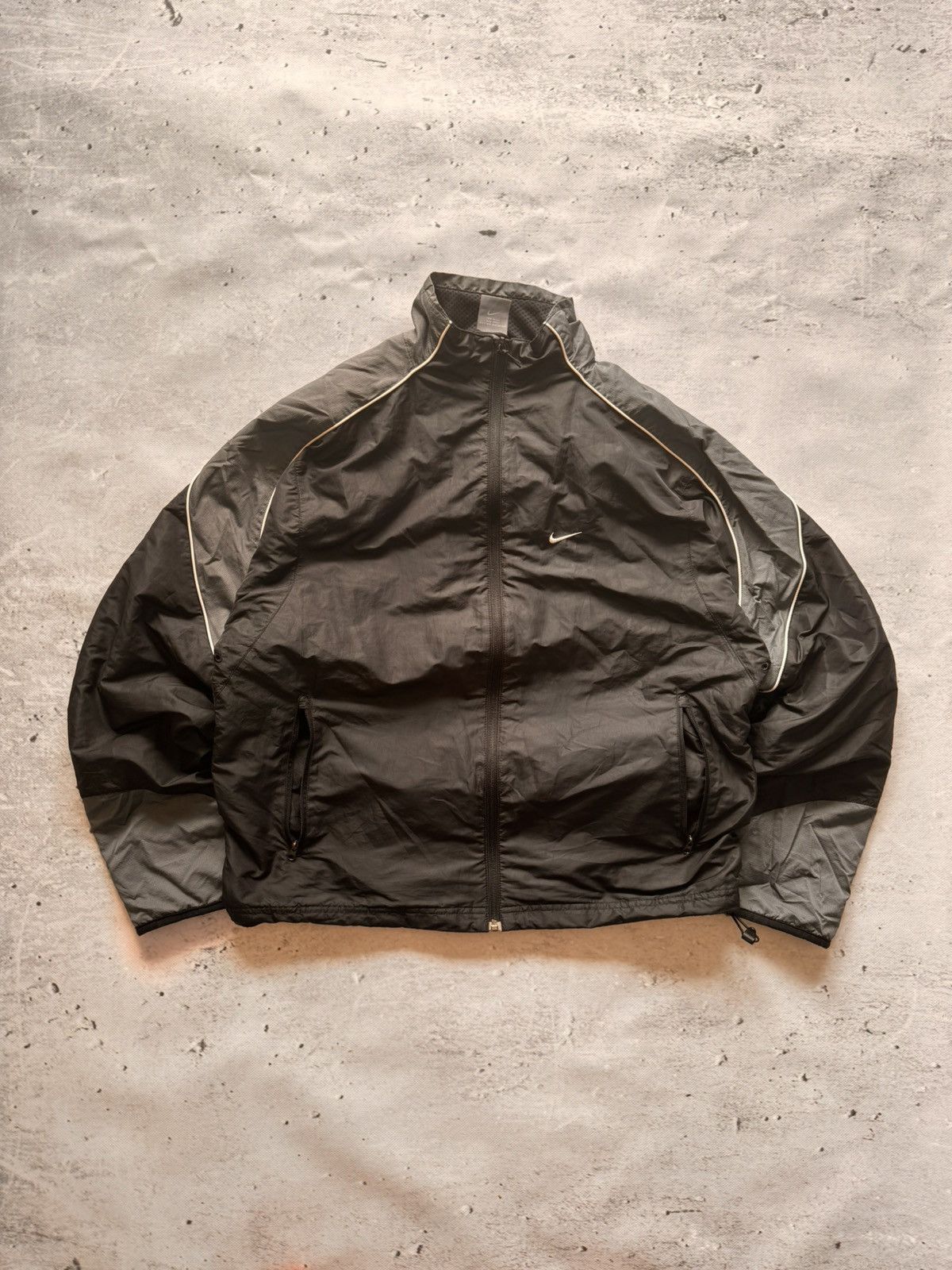 NIKE VINTAGE BASIC LOGO OVERSIZE NYLON GORPCORE LIGHT JACKET