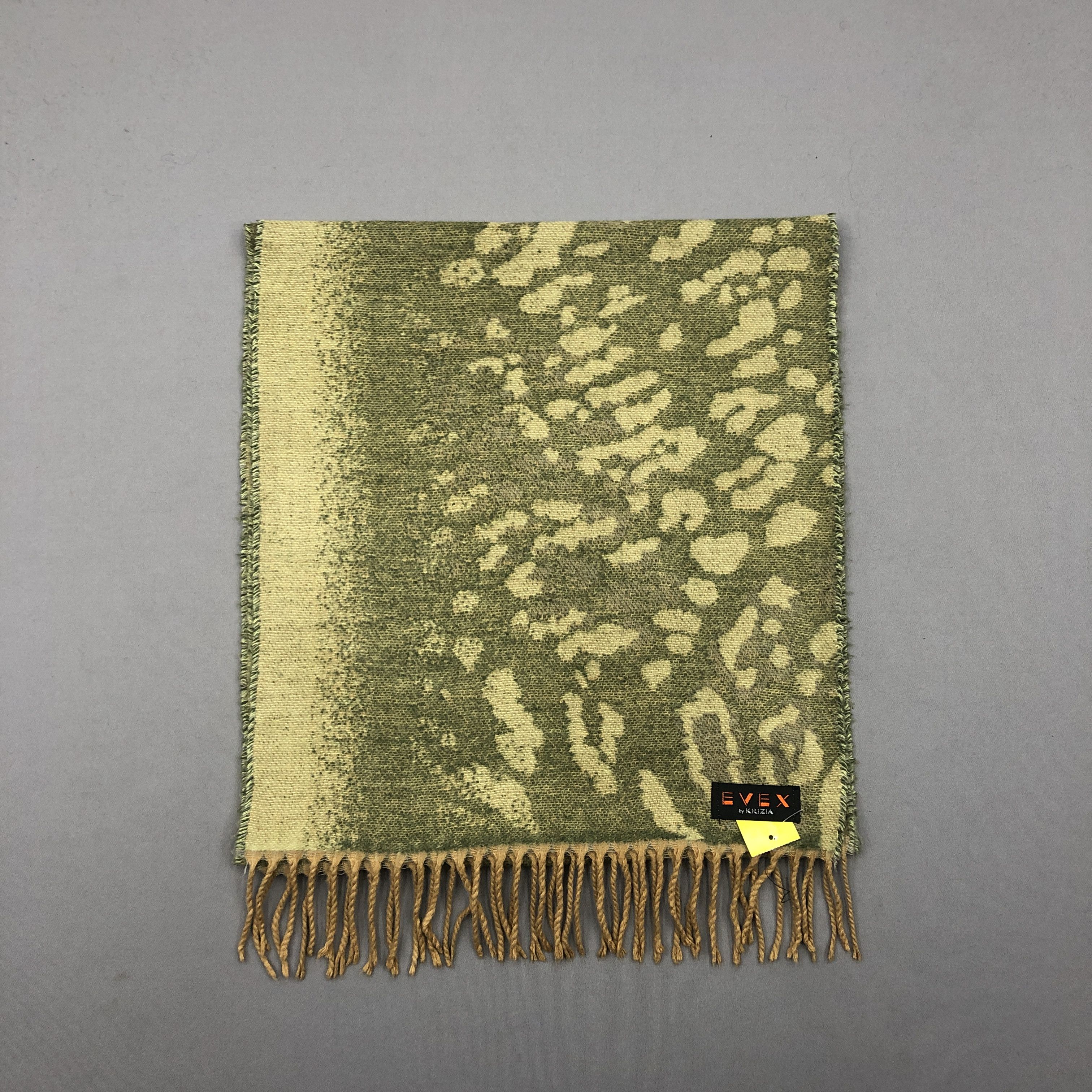 Krizia Uomo Vintage Evex by Krizia Scarf Artwork Leopard Wool Scarves Size ONE SIZE - 3 Thumbnail