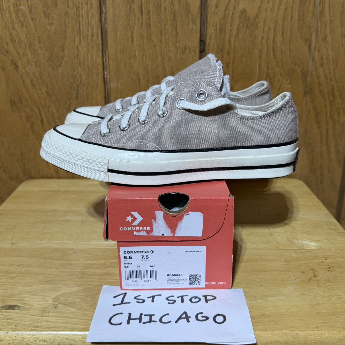 Converse Converse Chuck 70 Ox Low Vintage Cargo Egret Womens 7.5 NEW Size US 7.5 / IT 37.5 - 3 Thumbnail