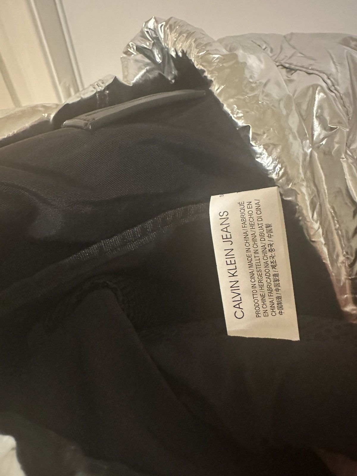 Calvin Klein Silver metallic backpack with detachable fannypack Size ONE SIZE - 15 Thumbnail
