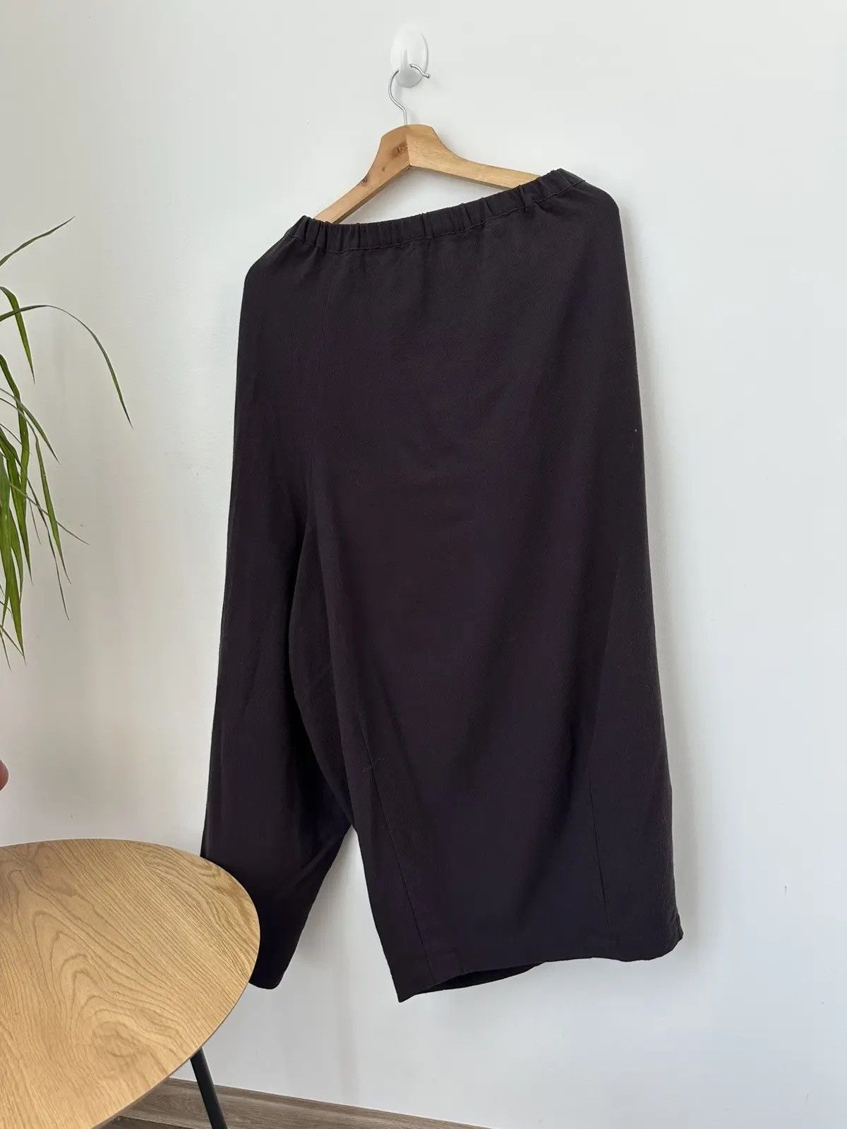 Japanese Brand Vintage Shirin Guild Wide Short Baggy 100% Wool women Pants Size US 28 / EU 44 - 10 Thumbnail