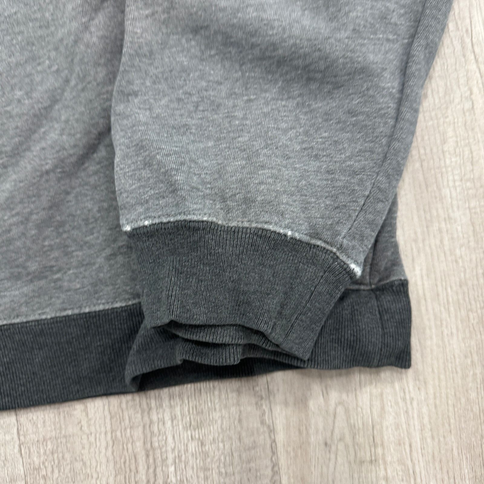 Tommy Hilfiger Vintage Tommy Hilfiger Sweatshirt Men's Large Gray 90s Size US L / EU 52-54 / 3 - 4 Thumbnail