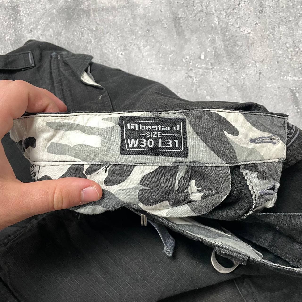 Japanese Brand Bastard Cotton Ripstop Cargo Pants Faded Black Size W30 L31 Size US 30 / EU 46 - 16 Thumbnail