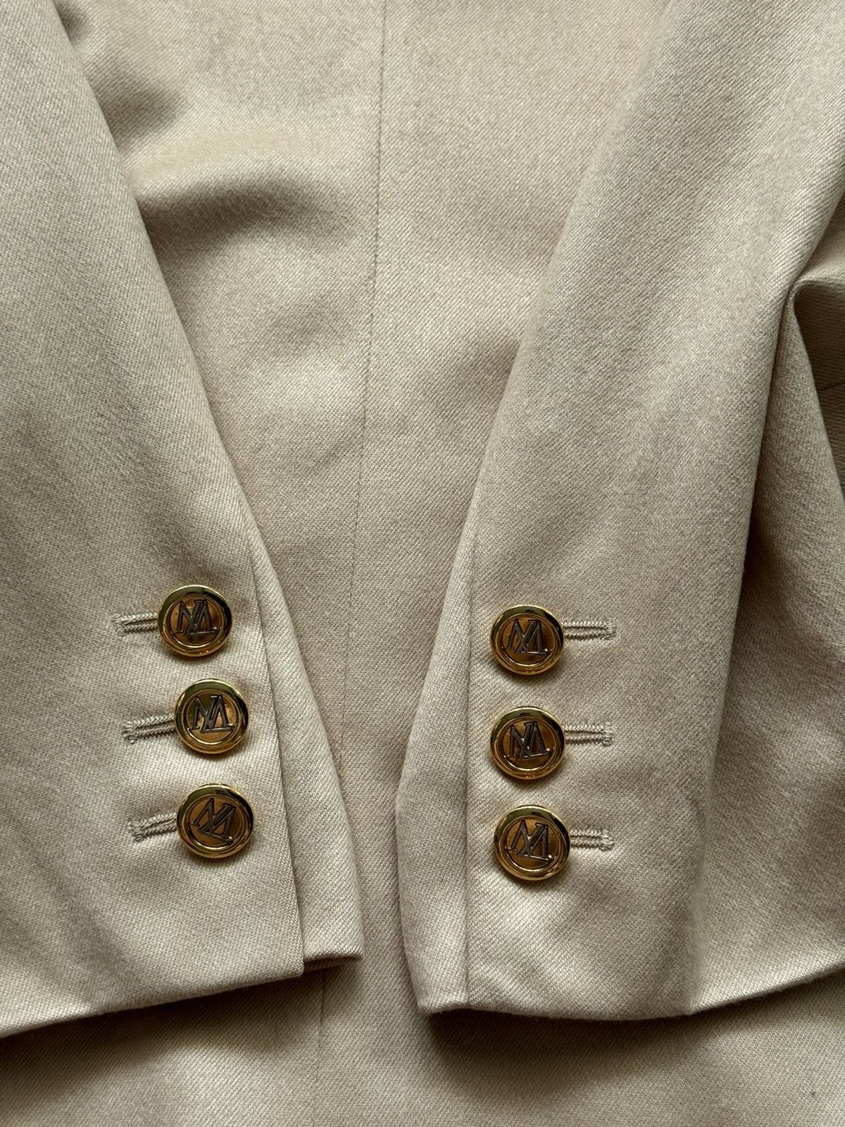 Designer × Escada Escada 2000s vintage wool cashmere blend blazer Size M / US 6-8 / IT 42-44 - 7 Thumbnail