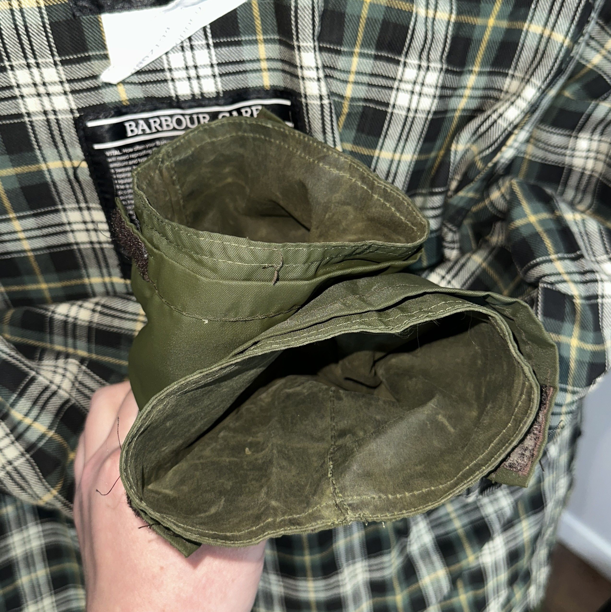 Barbour Vintage BARBOUR A200 Border Wax Jacket C40/102CM England Size US L / EU 52-54 / 3 - 19 Thumbnail