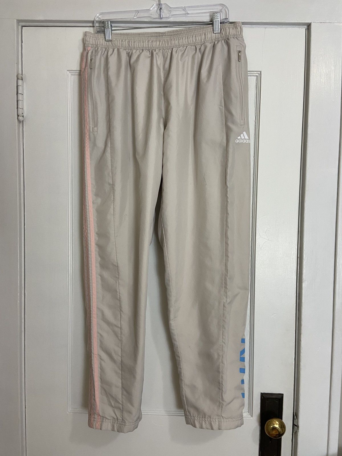 Kith outlet adidas sweatpants joggers RARE