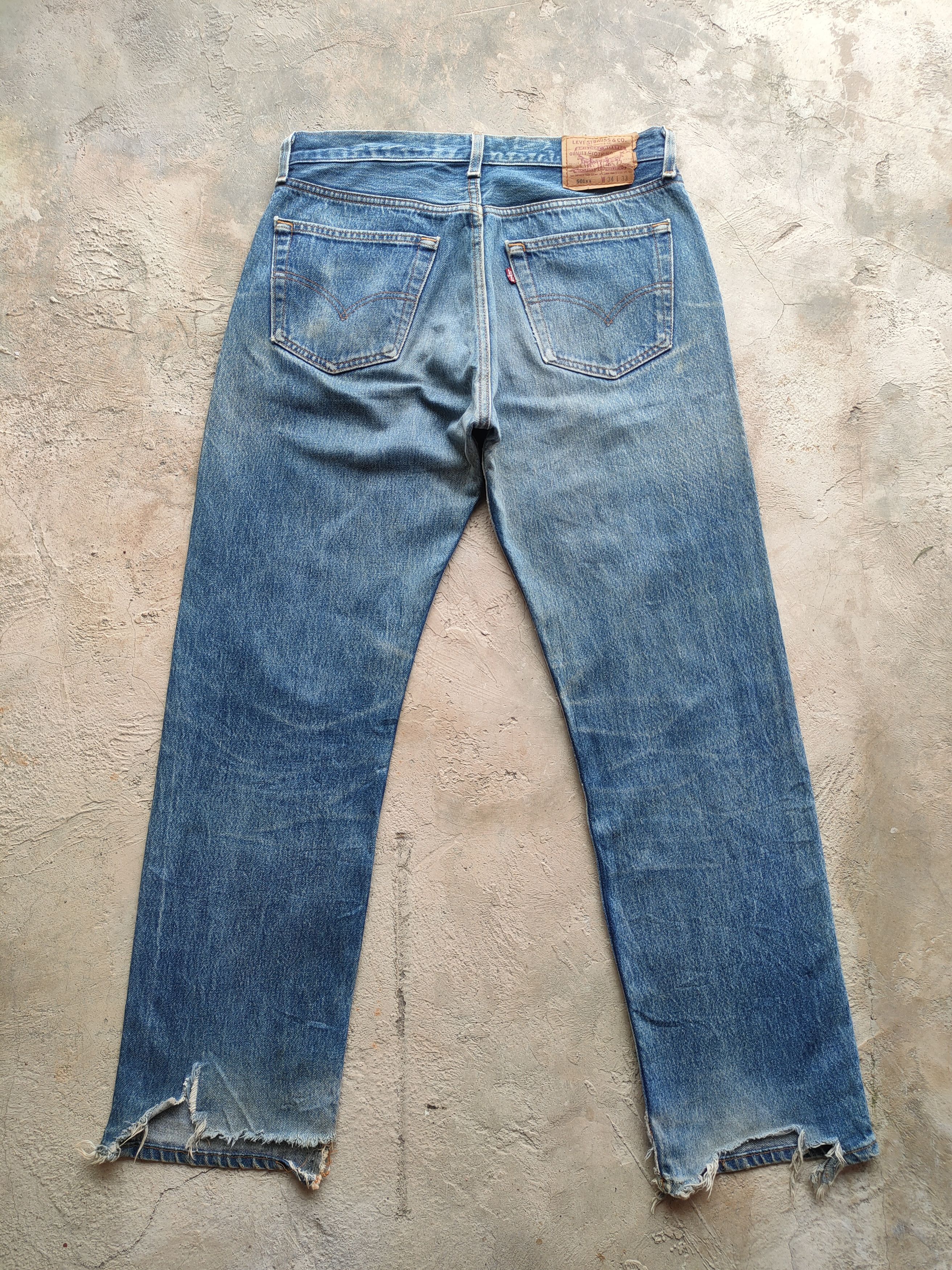 Levi's Vintage Clothing W32 VINTAGE LEVI'S 501 USA 95' FADED DISTRESSED JEANS PANTS Size US 32 / EU 48 - 8 Thumbnail