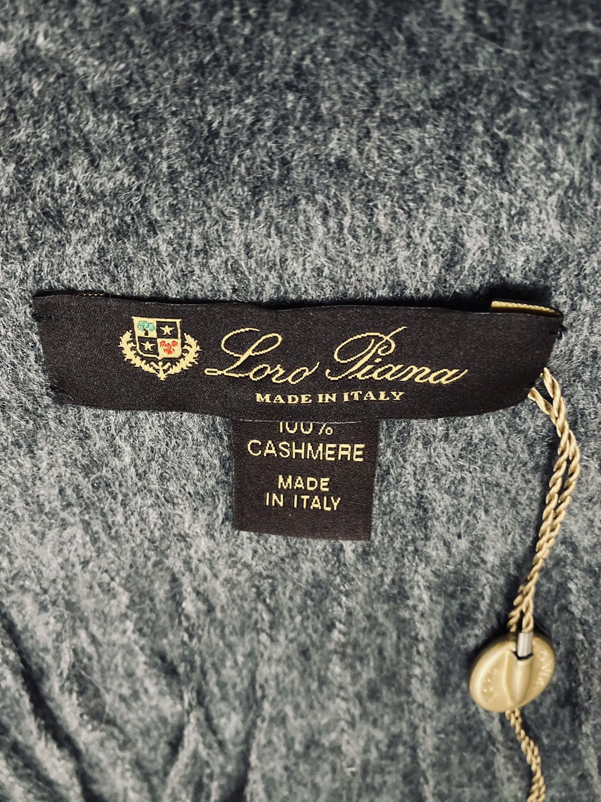 Loro Piana Loro Piana Charcoal Grey Cashmere Unita Scarf Unisex NWT Size ONE SIZE - 2 Thumbnail