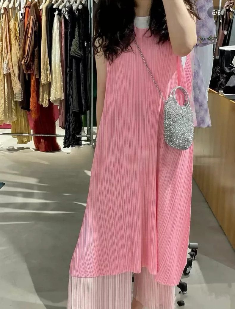 Issey Miyake Issey Miyake size:2 Pink pleated dress Size XS / US 0-2 / IT 36-38 - 6 Thumbnail