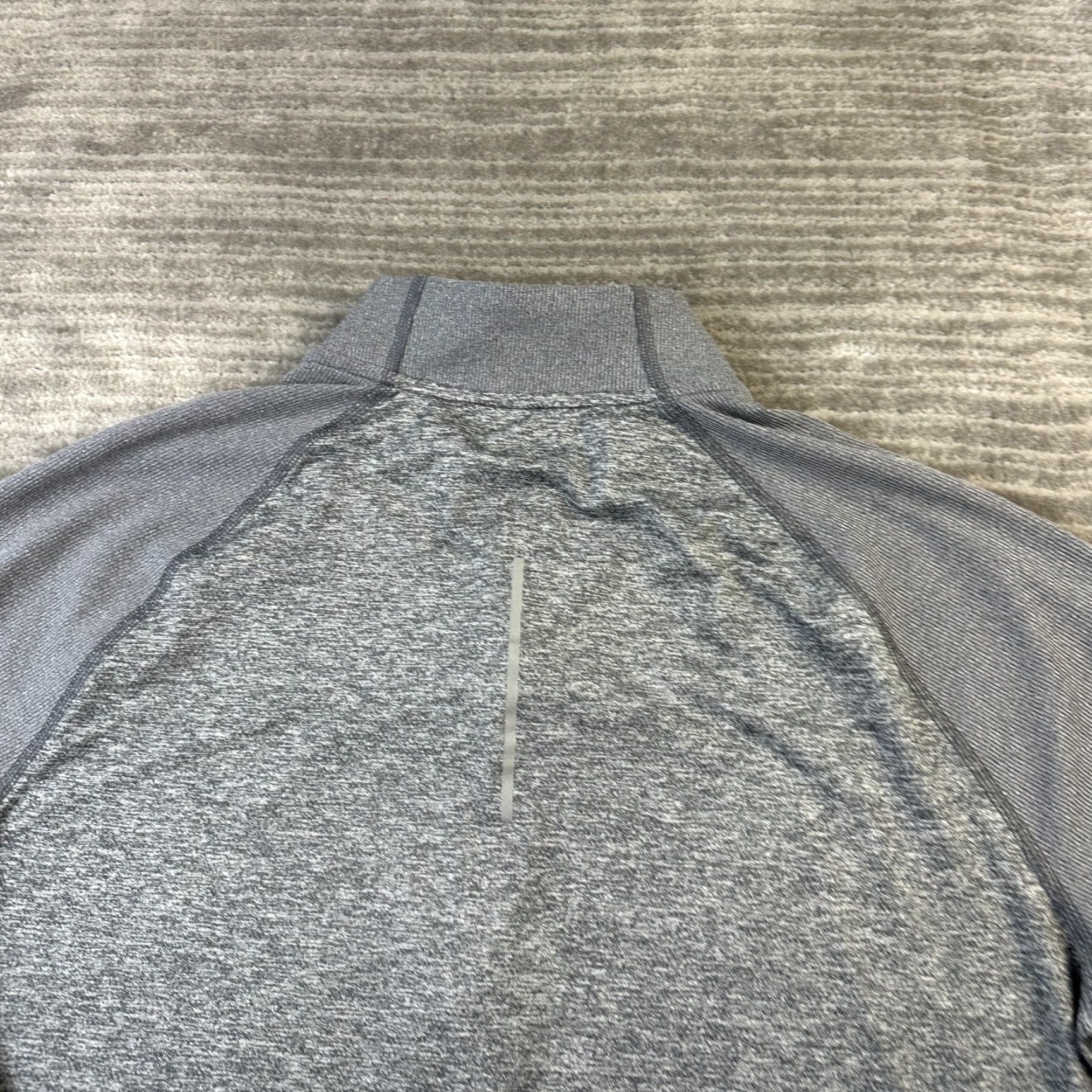 Nike Nike Sweater Mens Large Gray Half Zip Element Running Marathon Dri Fit Size US L / EU 52-54 / 3 - 5 Thumbnail