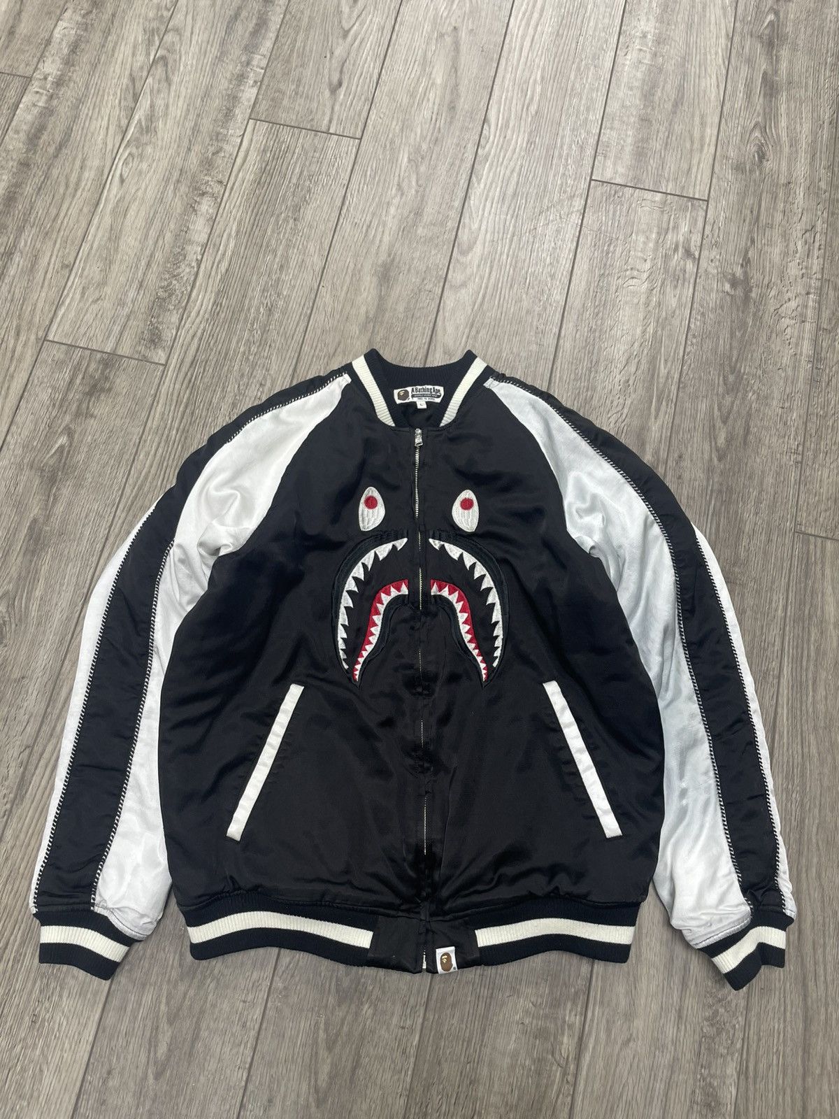 Bape BAPE Shark Face souvenir Bomber L Size US L / EU 52-54 / 3 - 1 Thumbnail