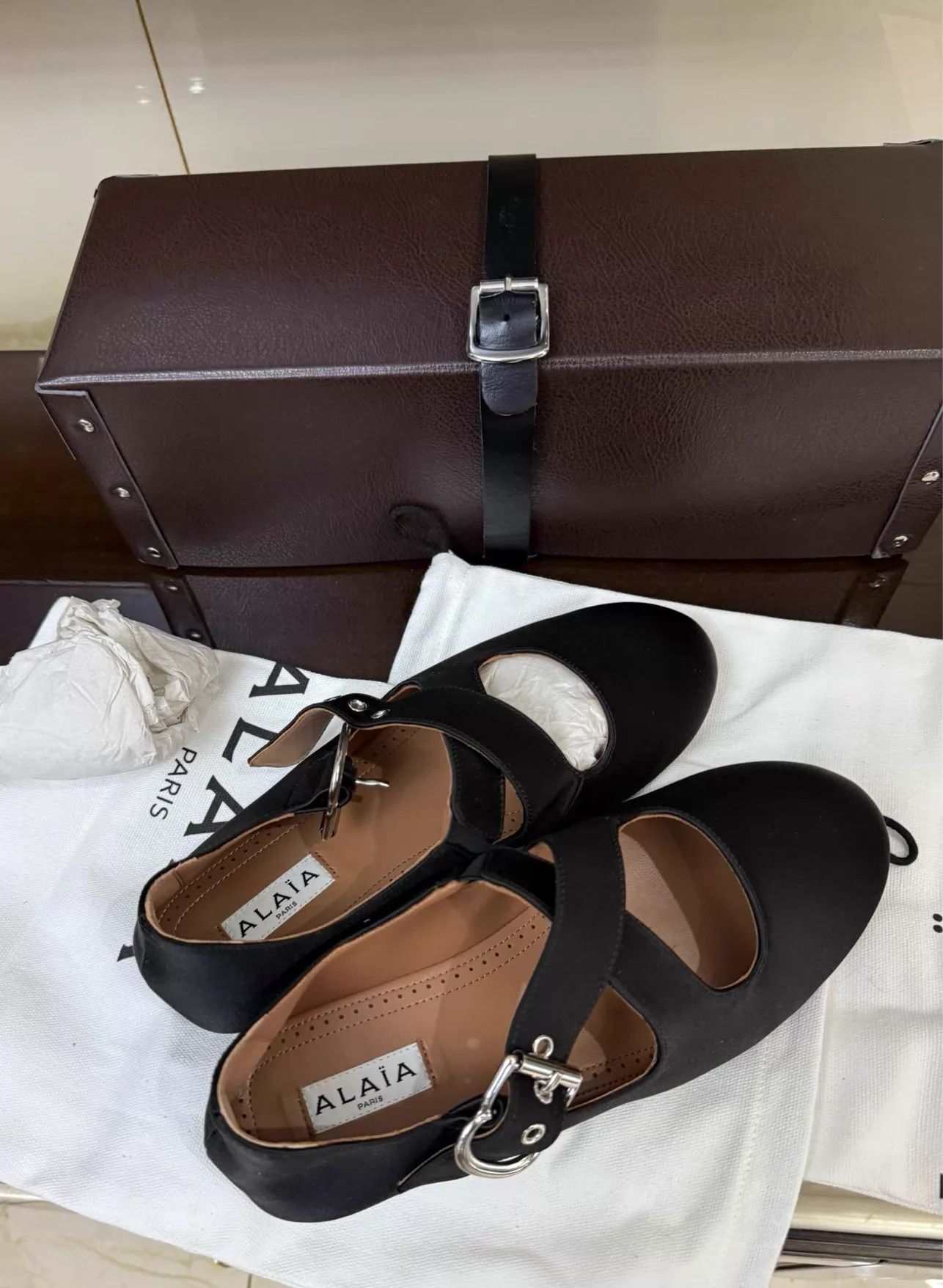 Alaia Alaia Black Satin Crossed Flats 36 EU Size US 5.5 / IT 35.5 - 3 Thumbnail