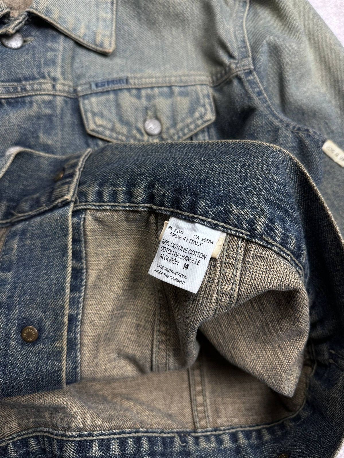 Diesel Vintage Diesel Womans Grunge Perfect Faded Denim Jacket L Size L / US 10 / IT 46 - 7 Thumbnail