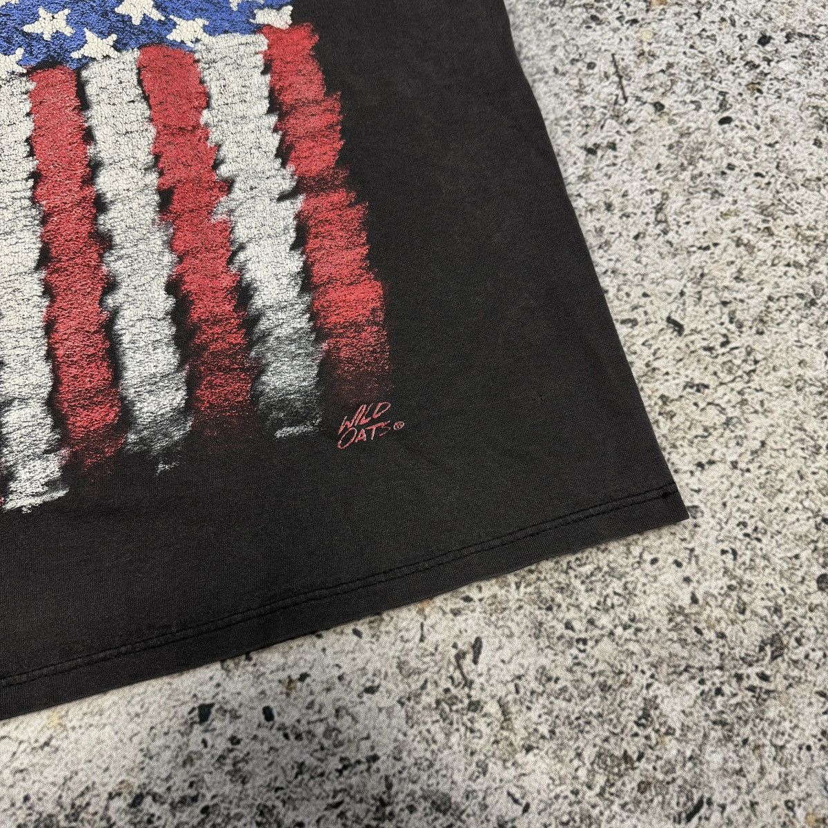 Vintage 90s Faded Thrashed American Flag Tee ERD Grunge Biker Size US L / EU 52-54 / 3 - 6 Thumbnail