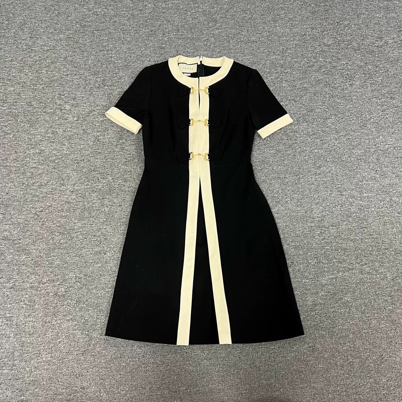 Gucci Gucci Horsebit Black White Dress Size S / US 4 / IT 40 - 1 Thumbnail