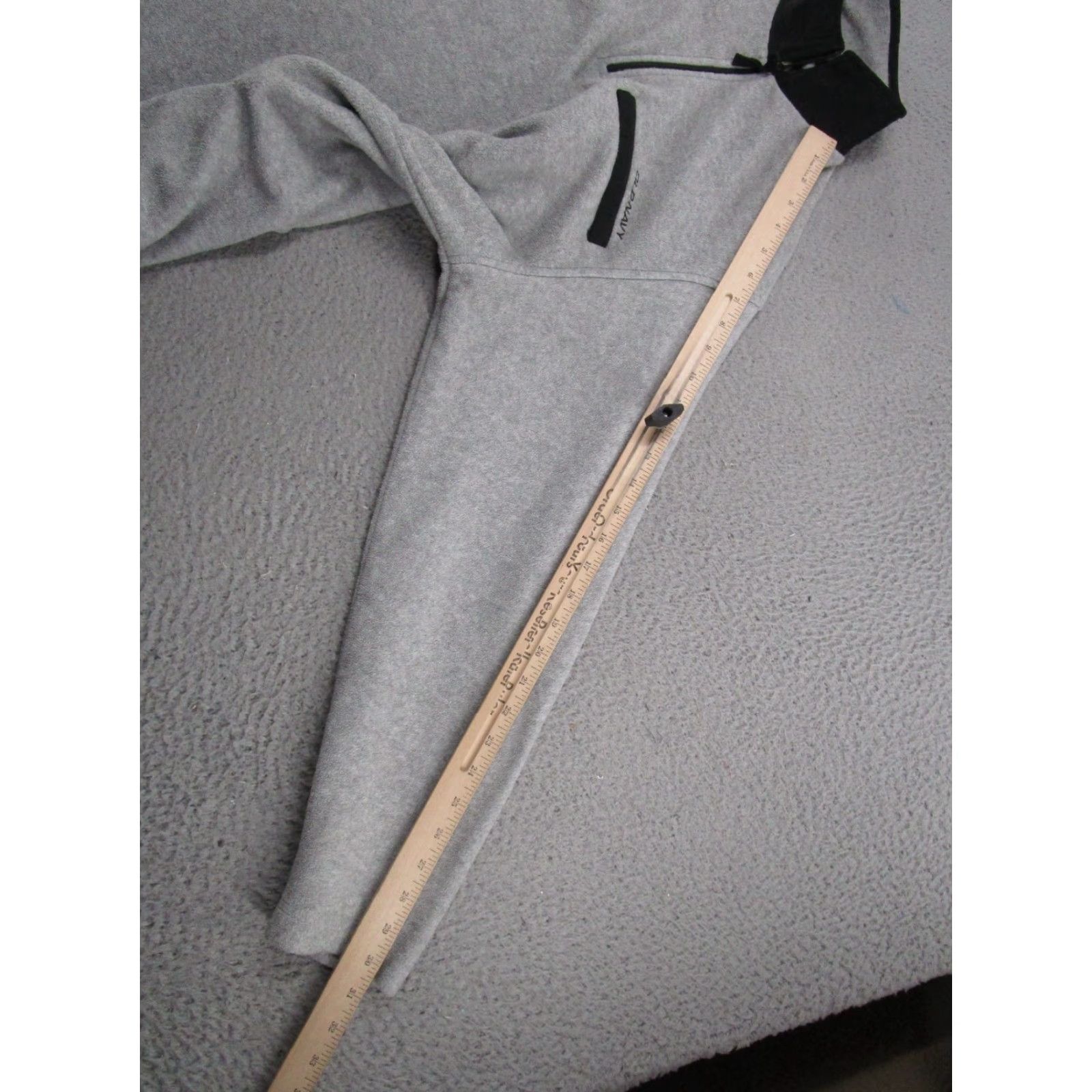 Old Navy VINTAGE Old Navy Jacket 1/4 Zip Fleece Gray Black Size L Mens Pullover Size US L / EU 52-54 / 3 - 7 Thumbnail