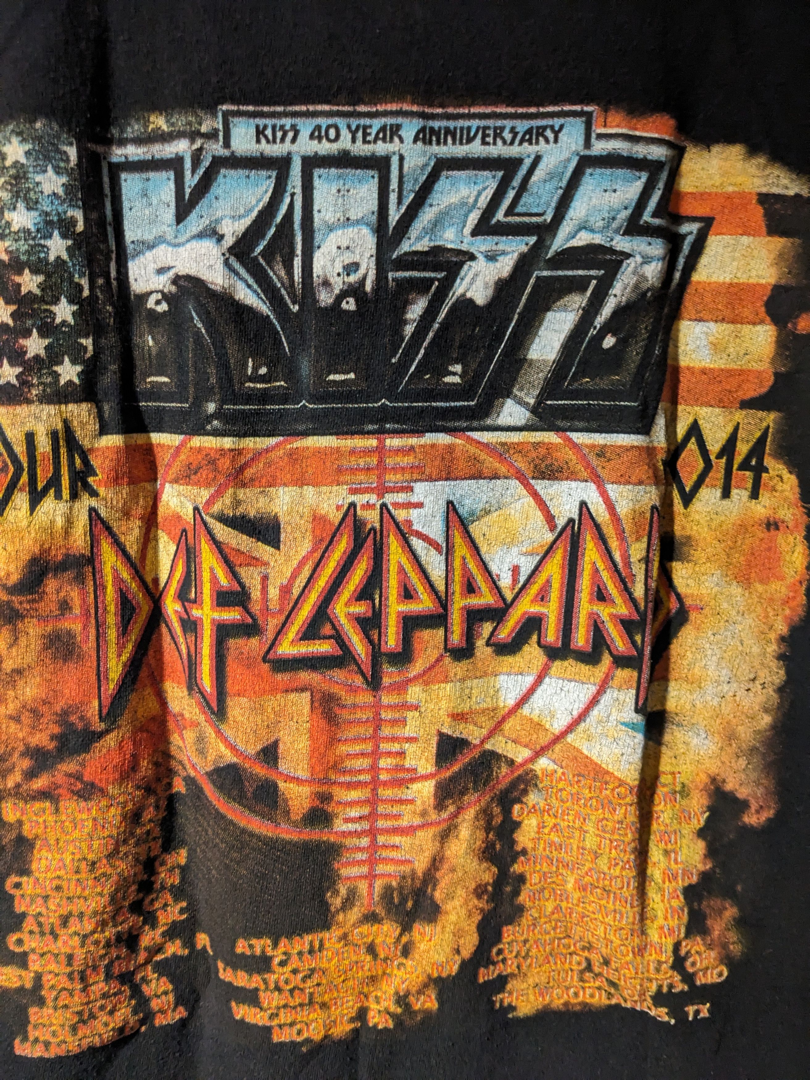 Band Tees × Vintage Vintage Kiss Def Leppard 2014 40th Anniversary T-Shirt Size US M / EU 48-50 / 2 - 5 Thumbnail