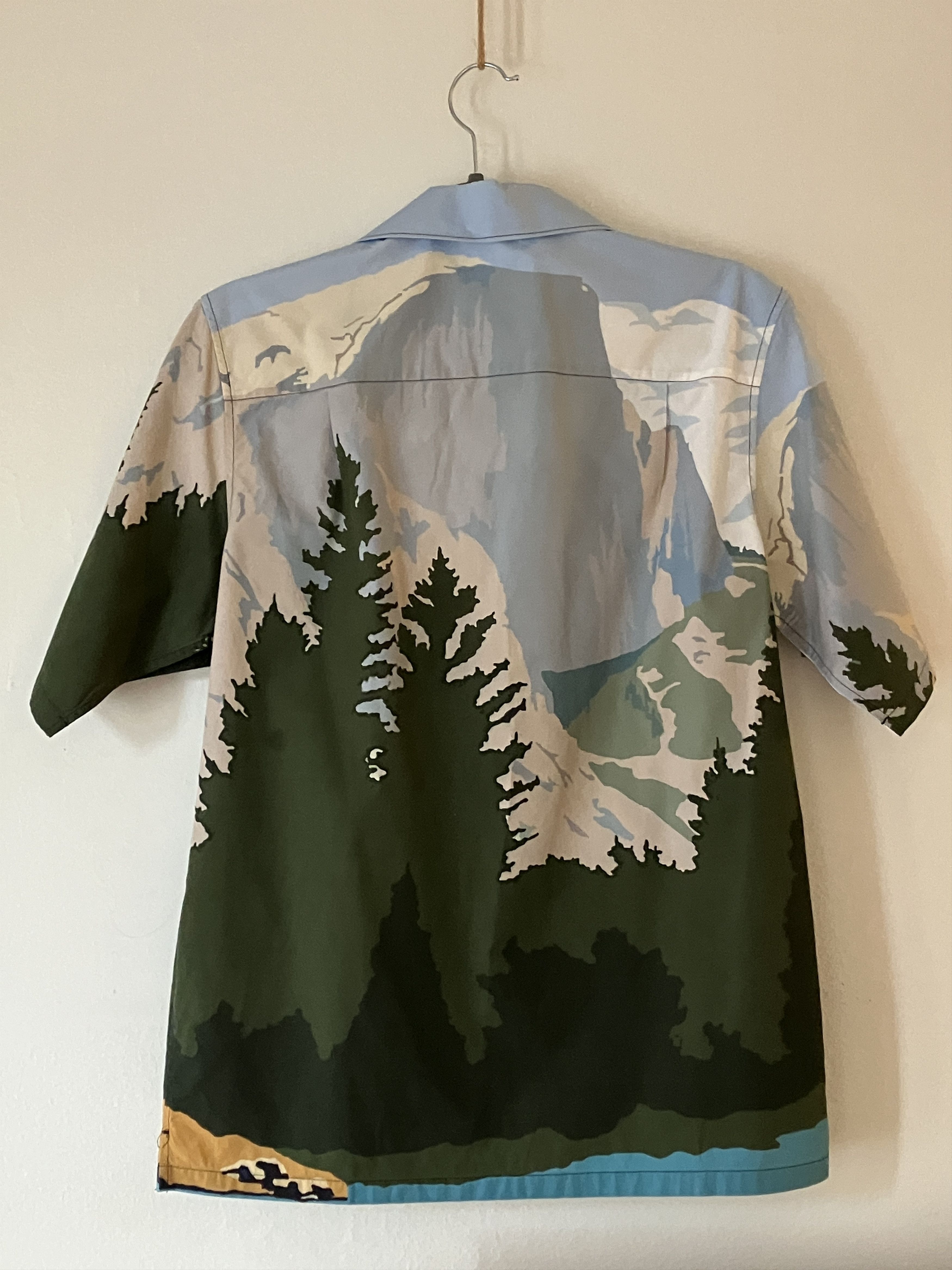 Prada Prada 2017 Spring/Summer Mountain Landscape Shirt Size US S / EU 44-46 / 1 - 3 Thumbnail