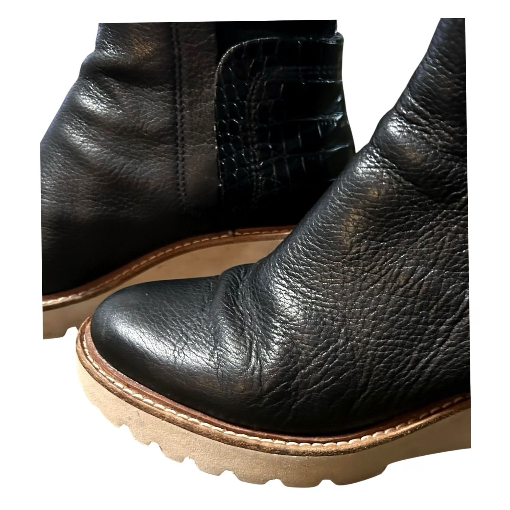 Dolce Vita DV By Dolce Vita Rielle Bootie Women's Black Leather Ankle Boots Size 6.5 Boots Size US 7 / IT 37 - 2 Thumbnail