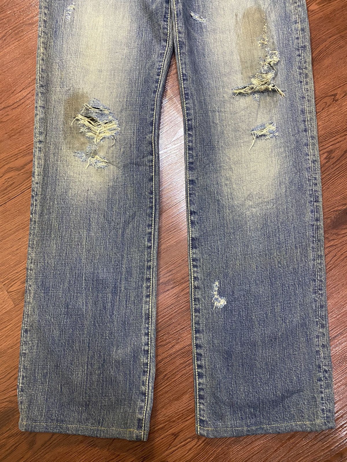 Japanese Brand Vintage Y2K Japanese Brands Mud Wash Grunge Jeans Size US 27 - 6 Thumbnail