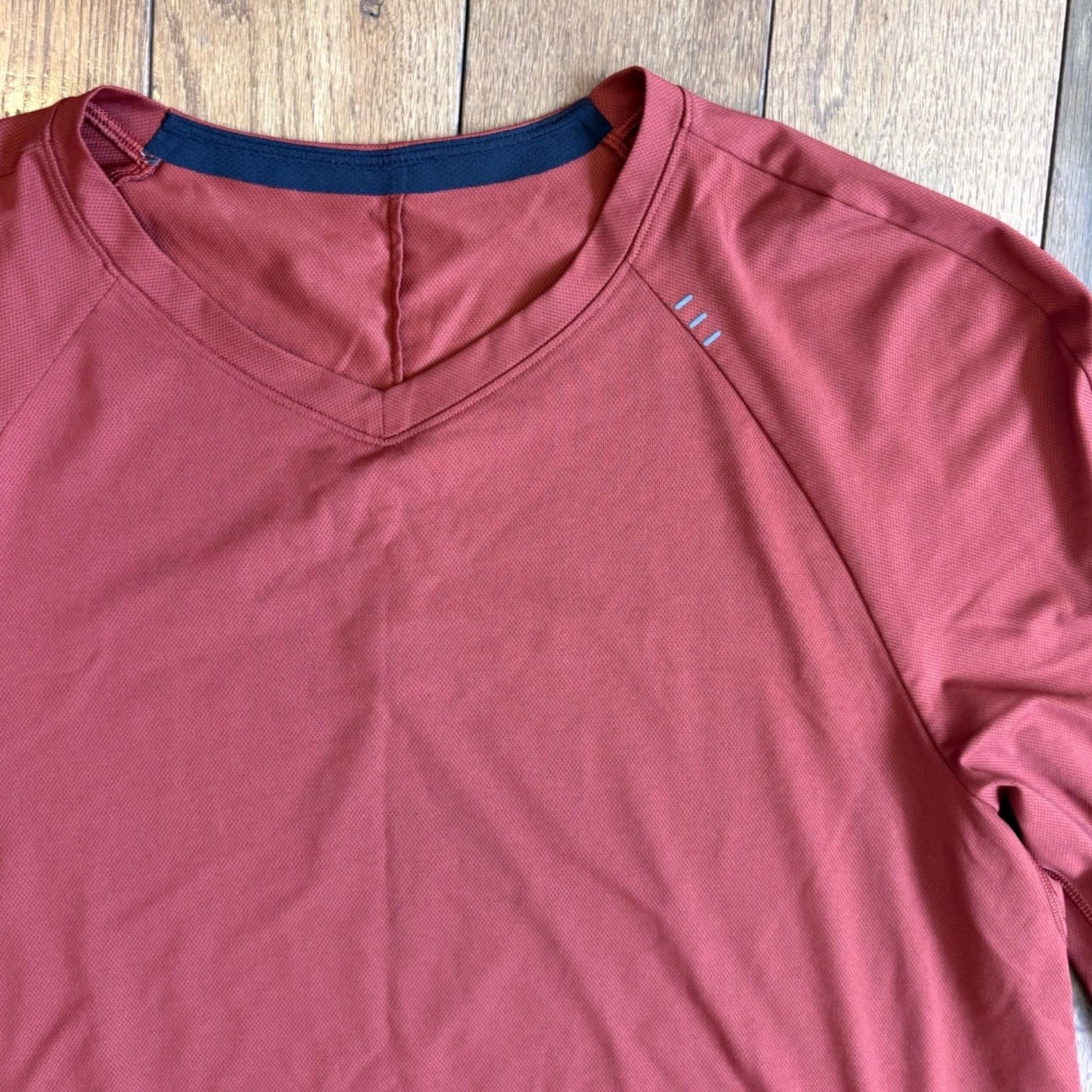 Lululemon VINTAGE? No. Size US L / EU 52-54 / 3 - 6 Thumbnail