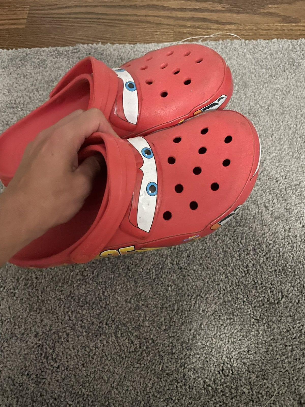 Crocs × Disney Disney x Crocs Lightning McQueen crocs Size US 10 / EU 43 - 5 Thumbnail