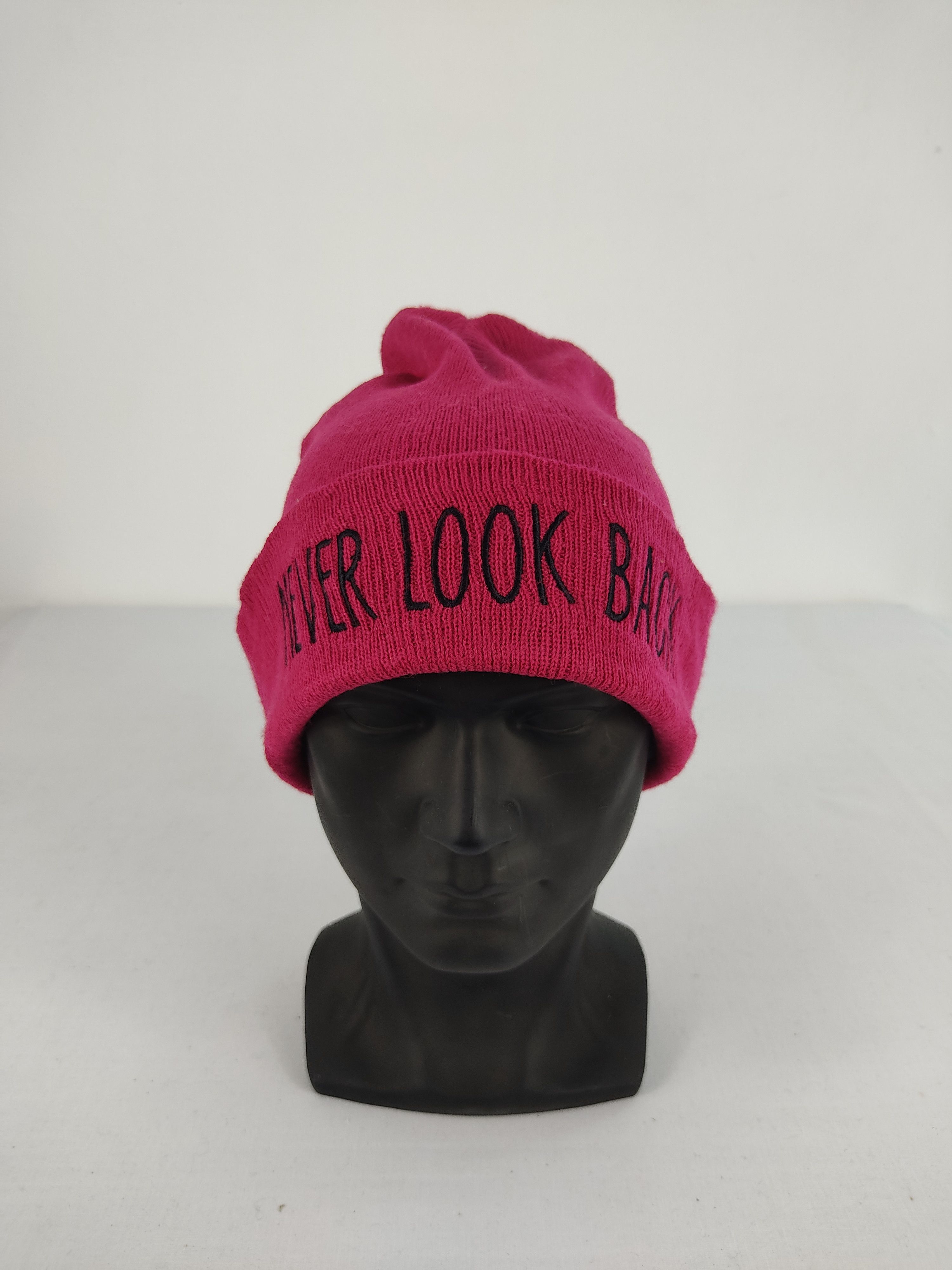 Beams Plus Beams Heart "Never Look Back" Beanie / Snow Hat / Snow Cap Size ONE SIZE - 1 Thumbnail