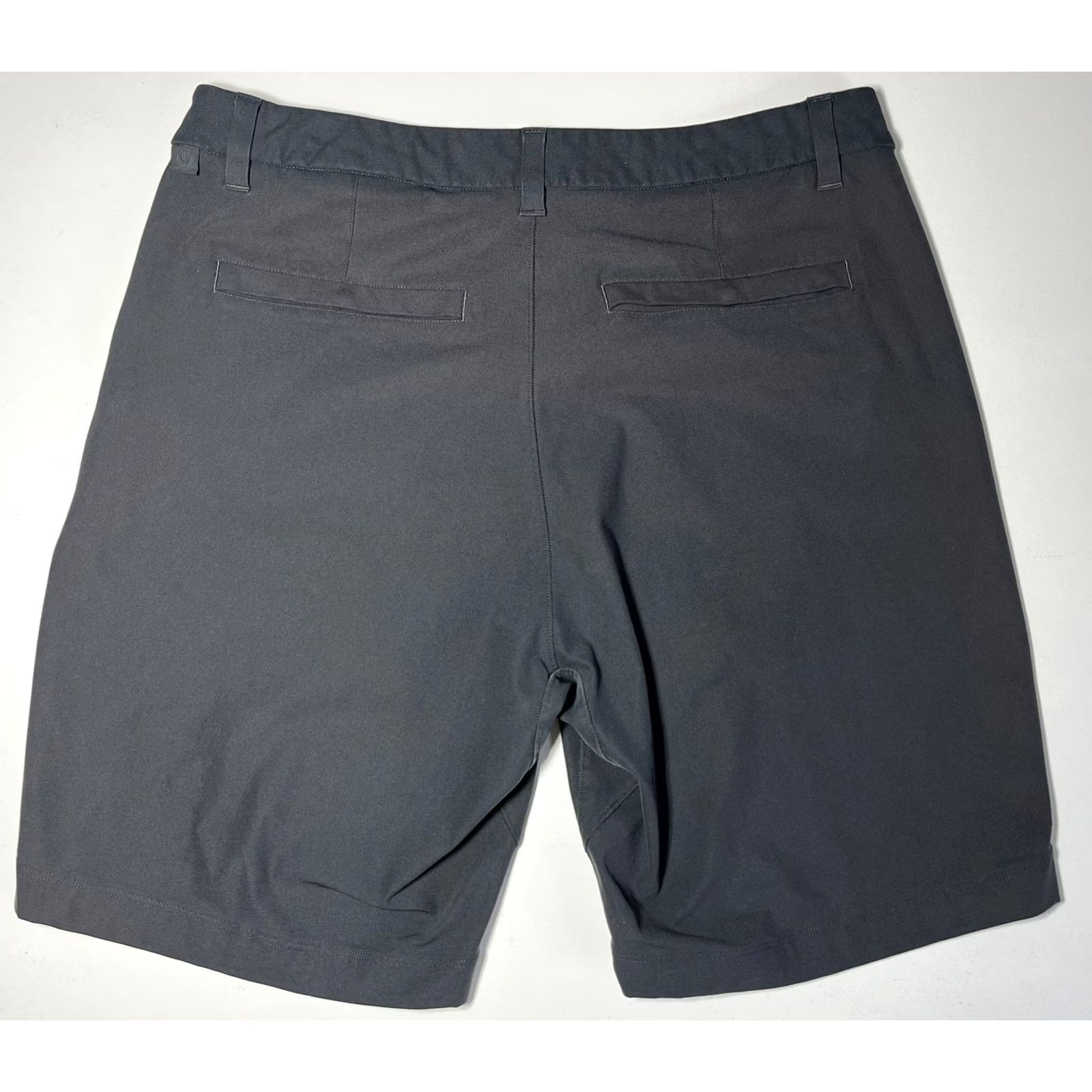 Lululemon Lululemon Men's Commission Classic-Fit Shorts 9" 32 Gray Flat Front Pockets City Outdoor Summer 9" Inseam Mens Size US 32 / EU 48 - 4 Thumbnail