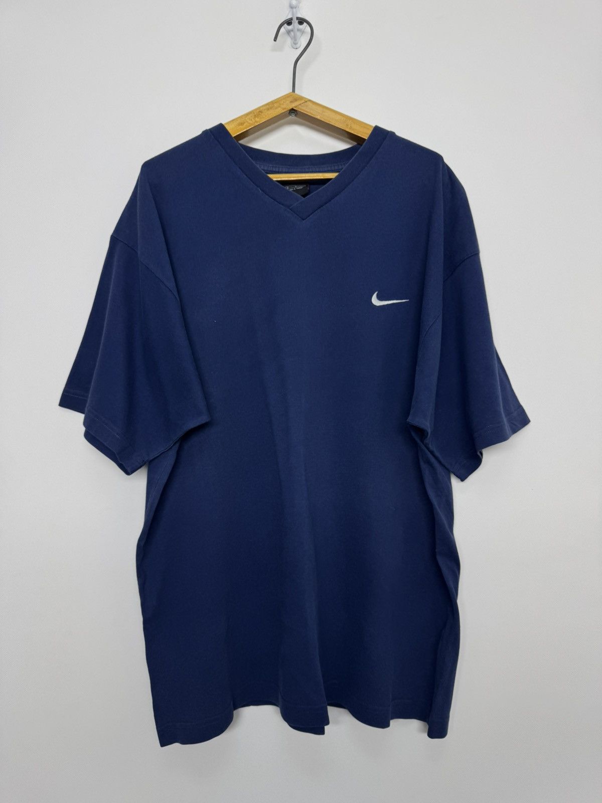 Nike Vintage Y2k Nike Swoosh Logo T-Shirt 00’s Size US M / EU 48-50 / 2 - 4 Thumbnail