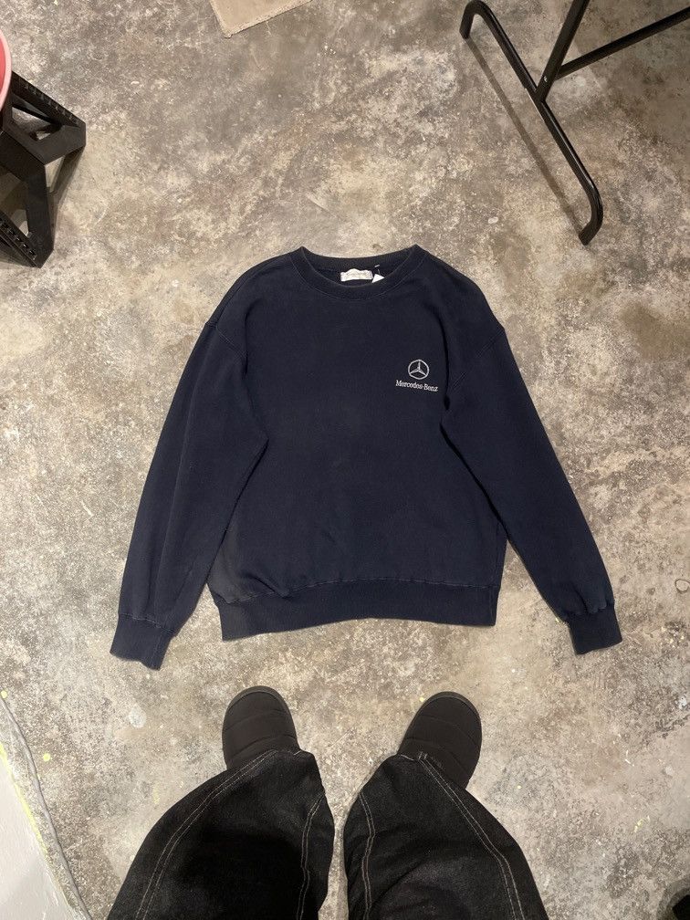 Mercedes-Benz sweatshirt