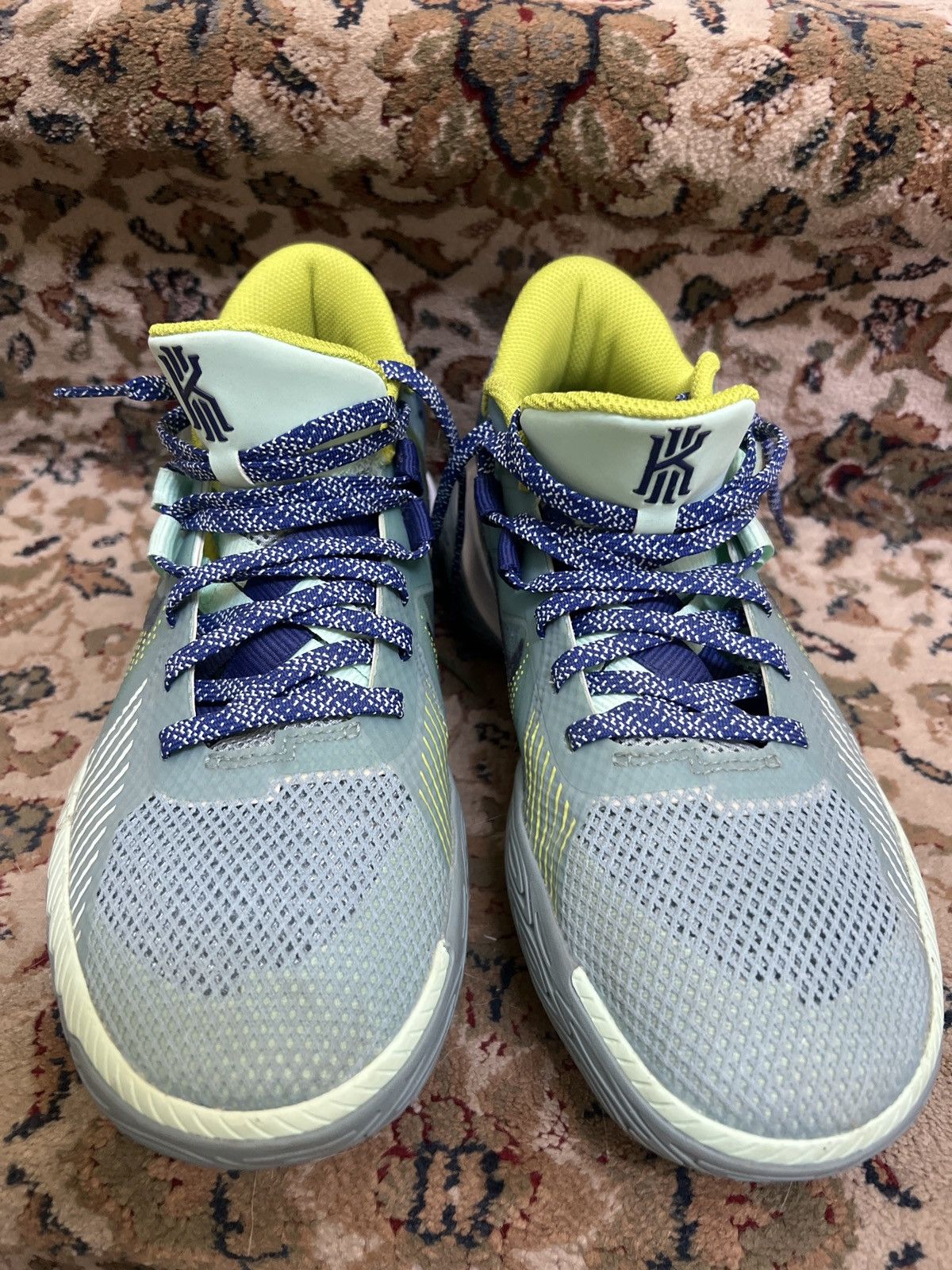 Nike Rare Kyrie 5 Size US 7.5 / EU 40-41 - 3 Thumbnail