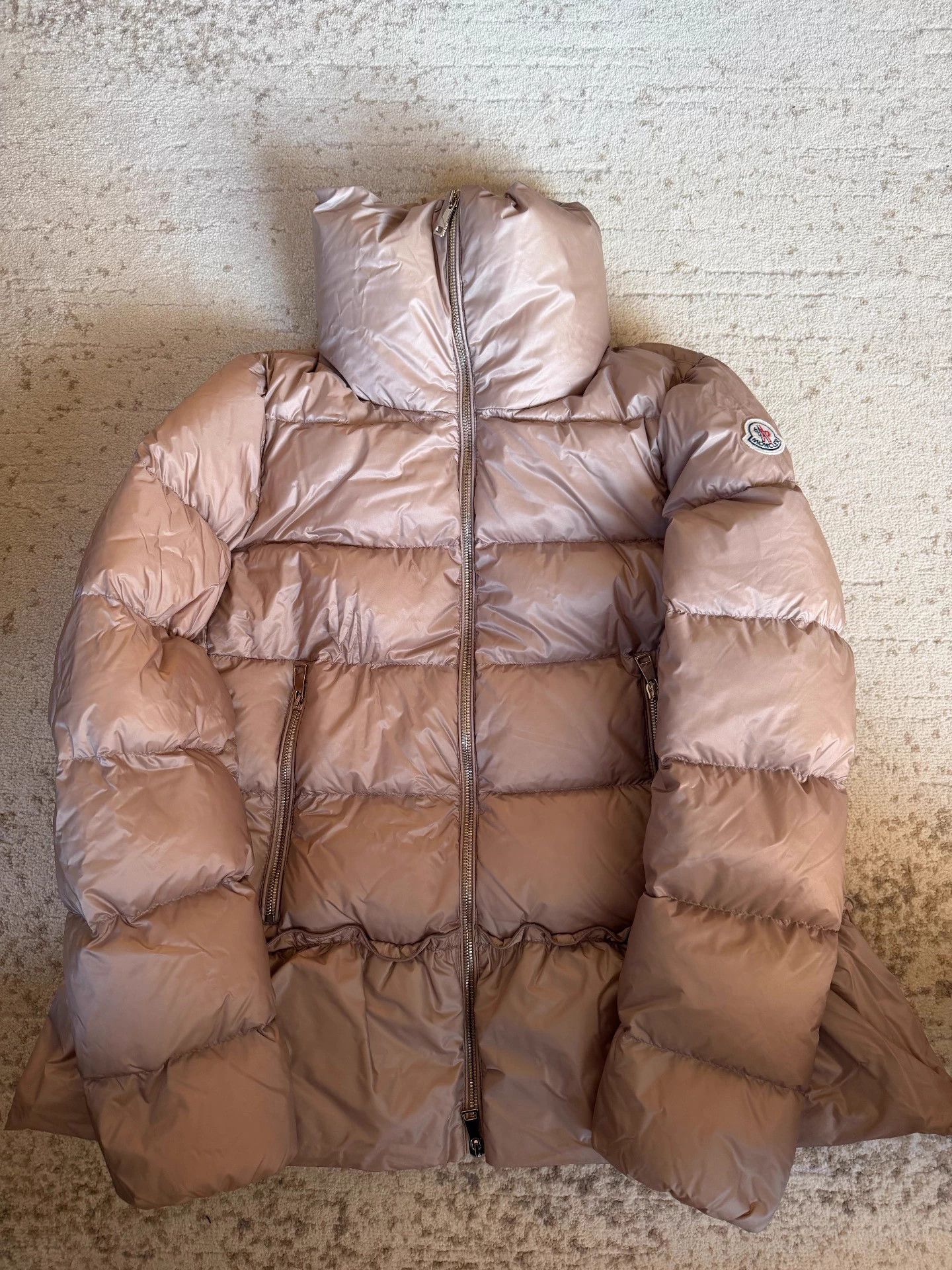 Moncler Moncler down jacket like new size 1 Size S / US 4 / IT 40 - 2 Thumbnail