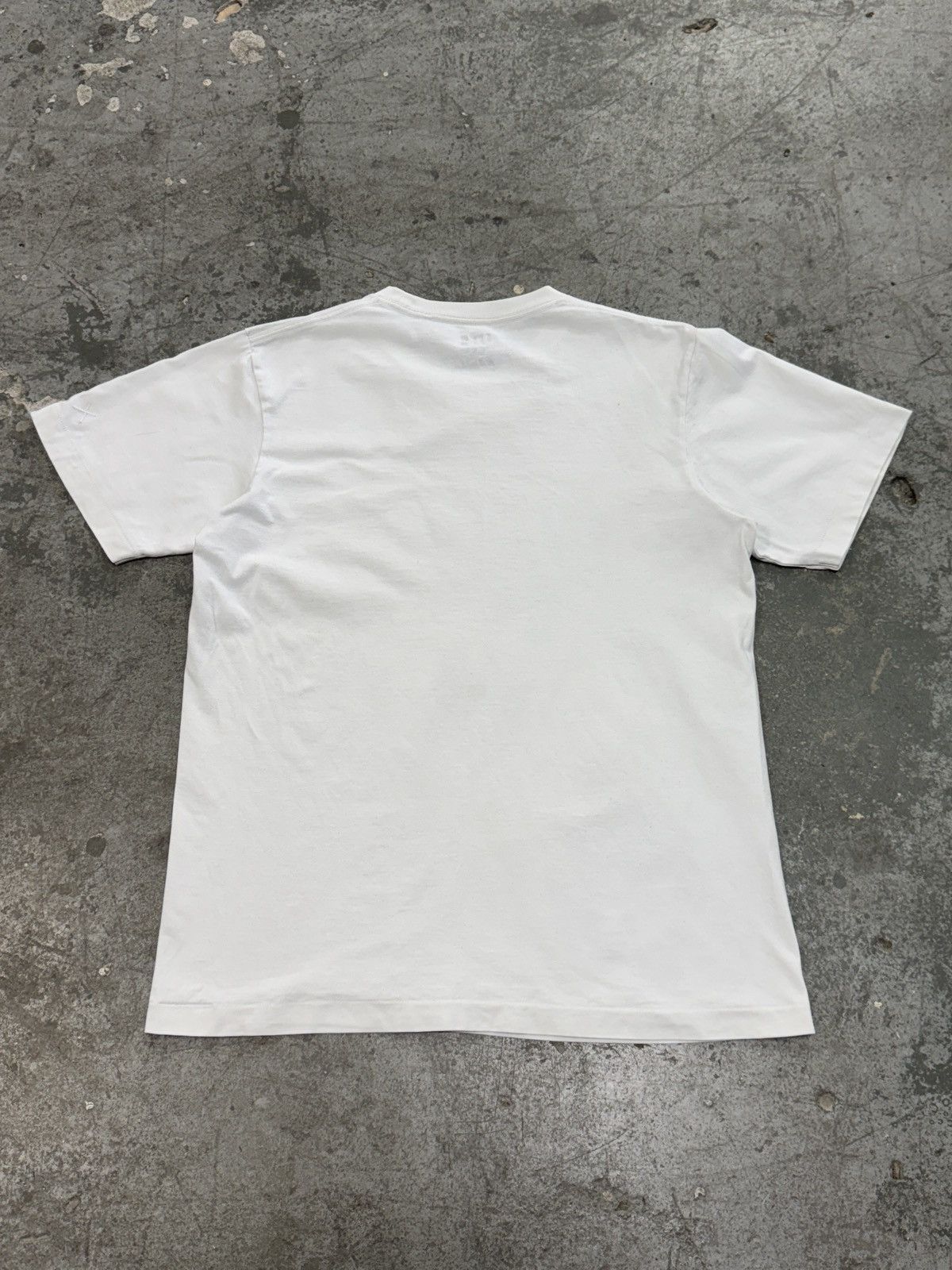 Kaws Kaws t shirt Vintage y2k Size US M / EU 48-50 / 2 - 7 Thumbnail